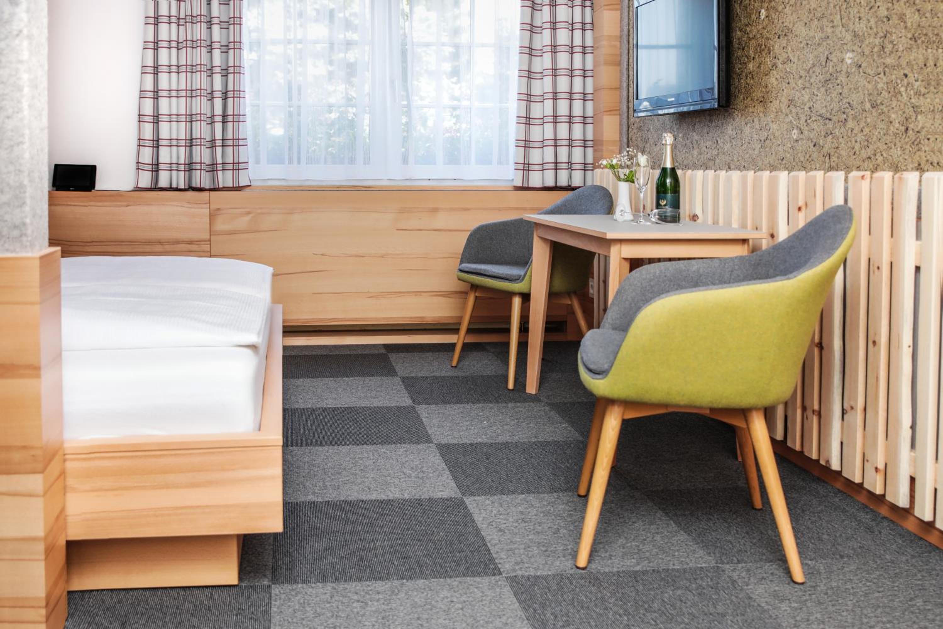 Double Room - Photo 2