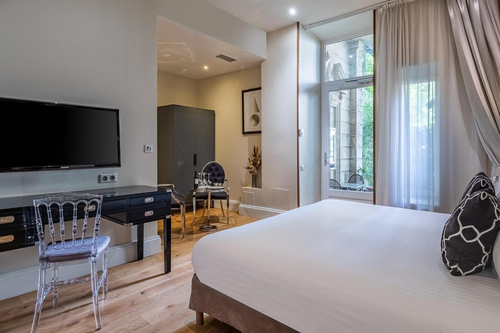 Deluxe Double Room - Photo 6