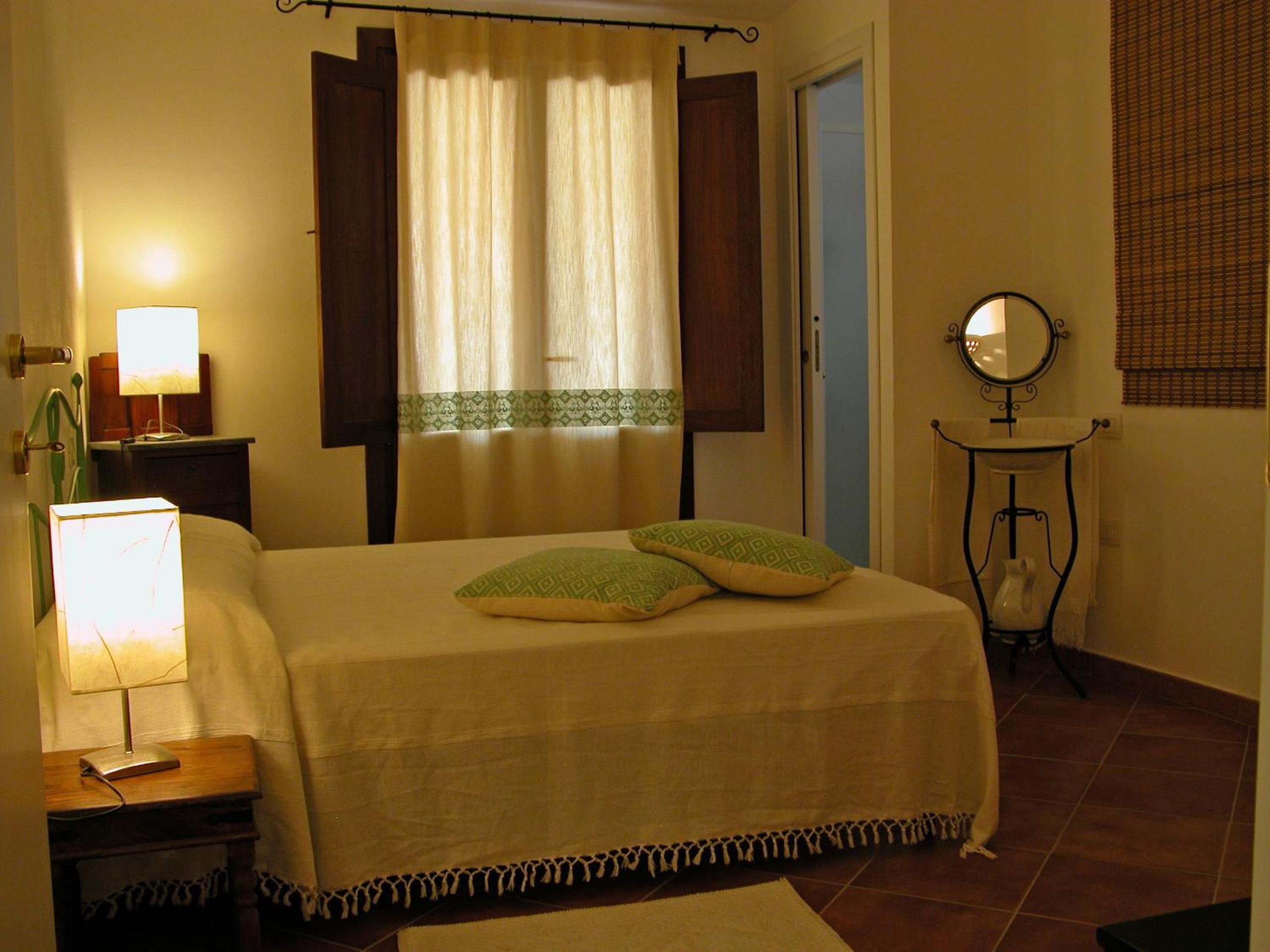 Double or Twin Room with Garden View photo 2