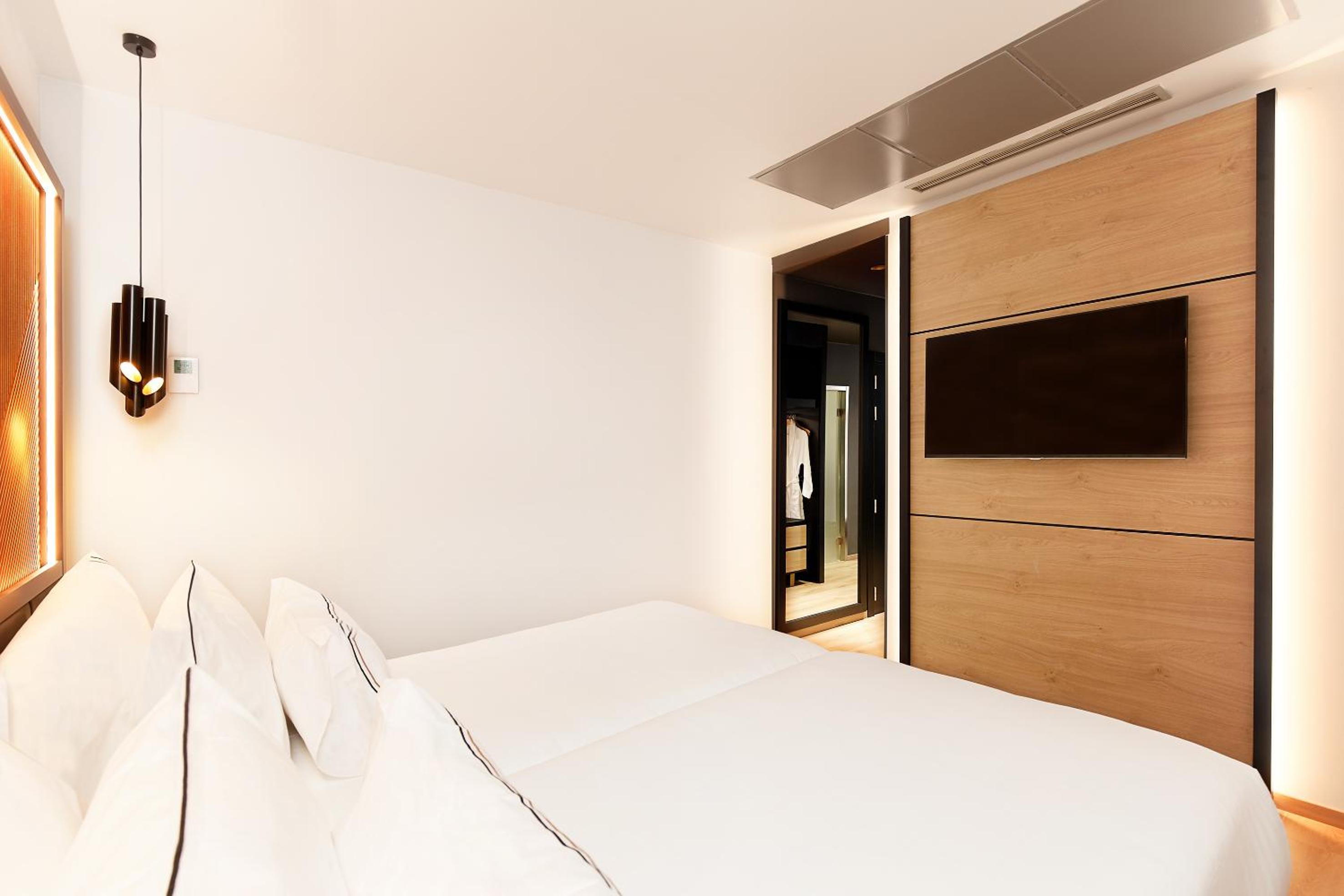 The Level Suite