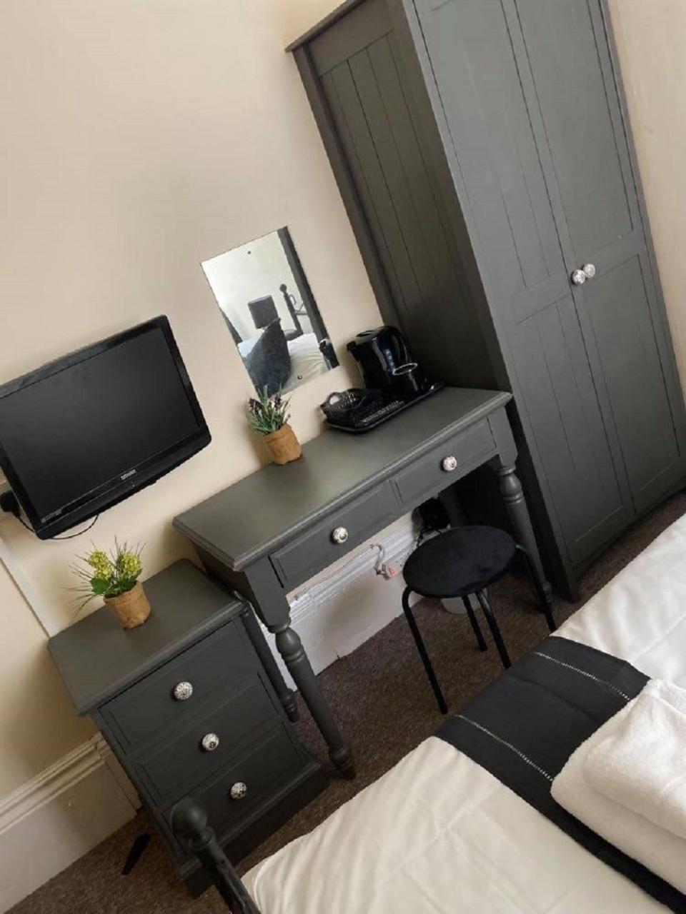 Standard Single Room photo 3