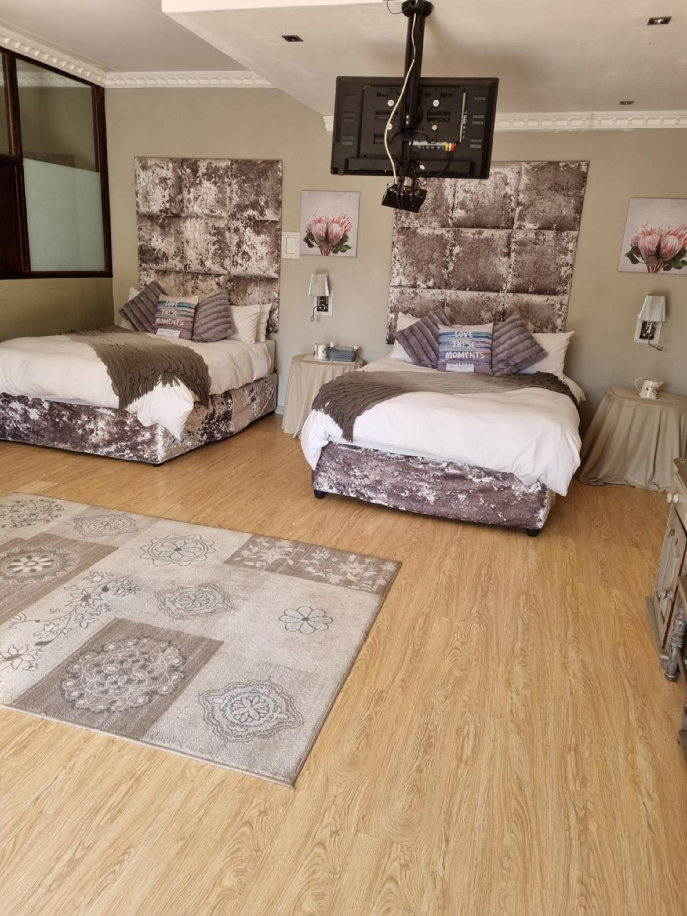 Family Room photo 2