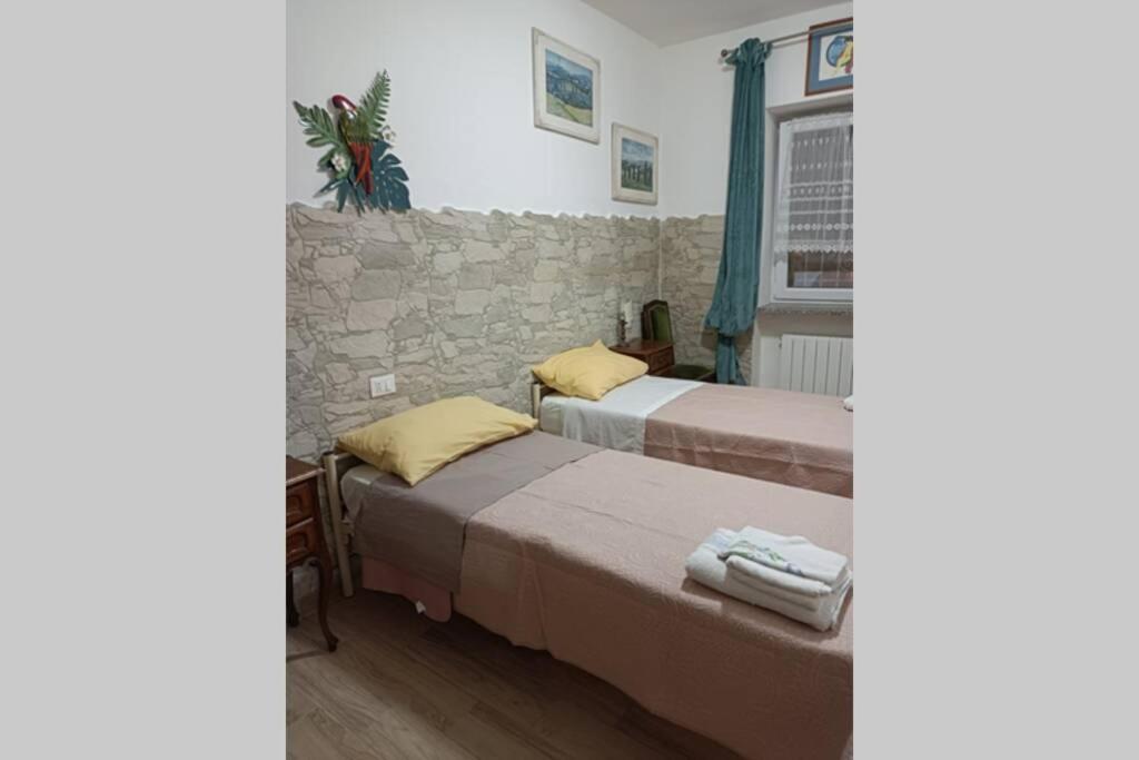 Two-Bedroom Apartment - Photo 11