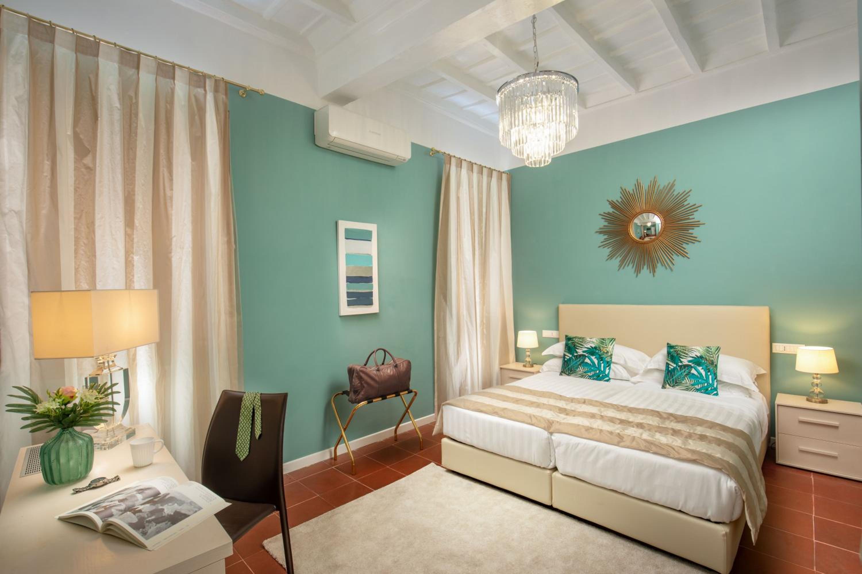 Superior Double or Twin Room photo 1