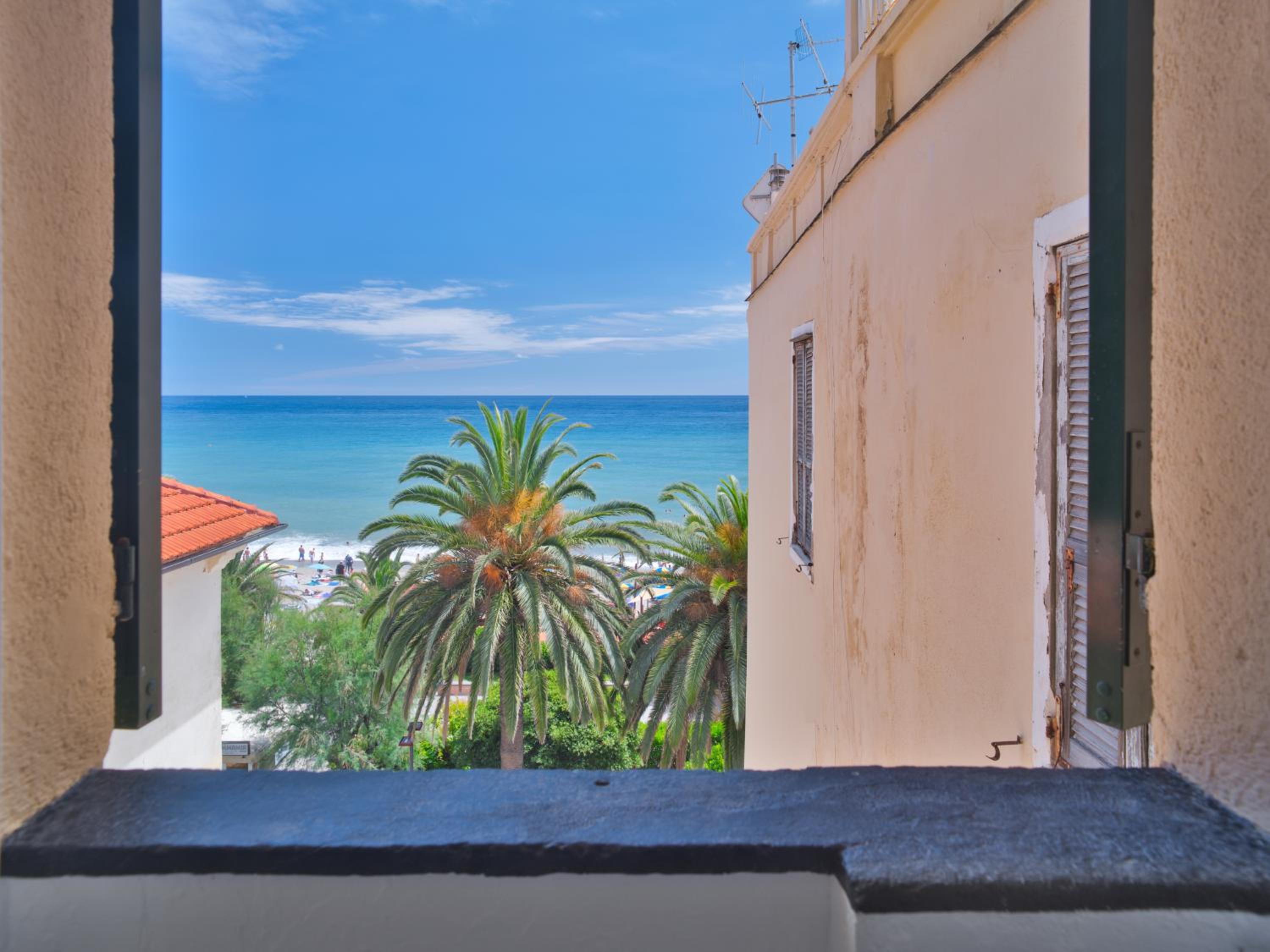 Double or Twin Room with Sea View photo 2