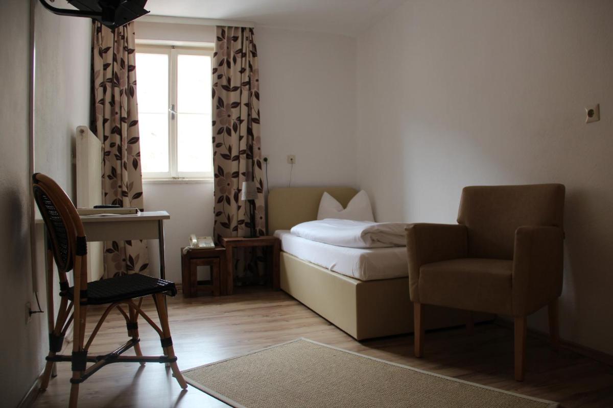 Single Room photo 1