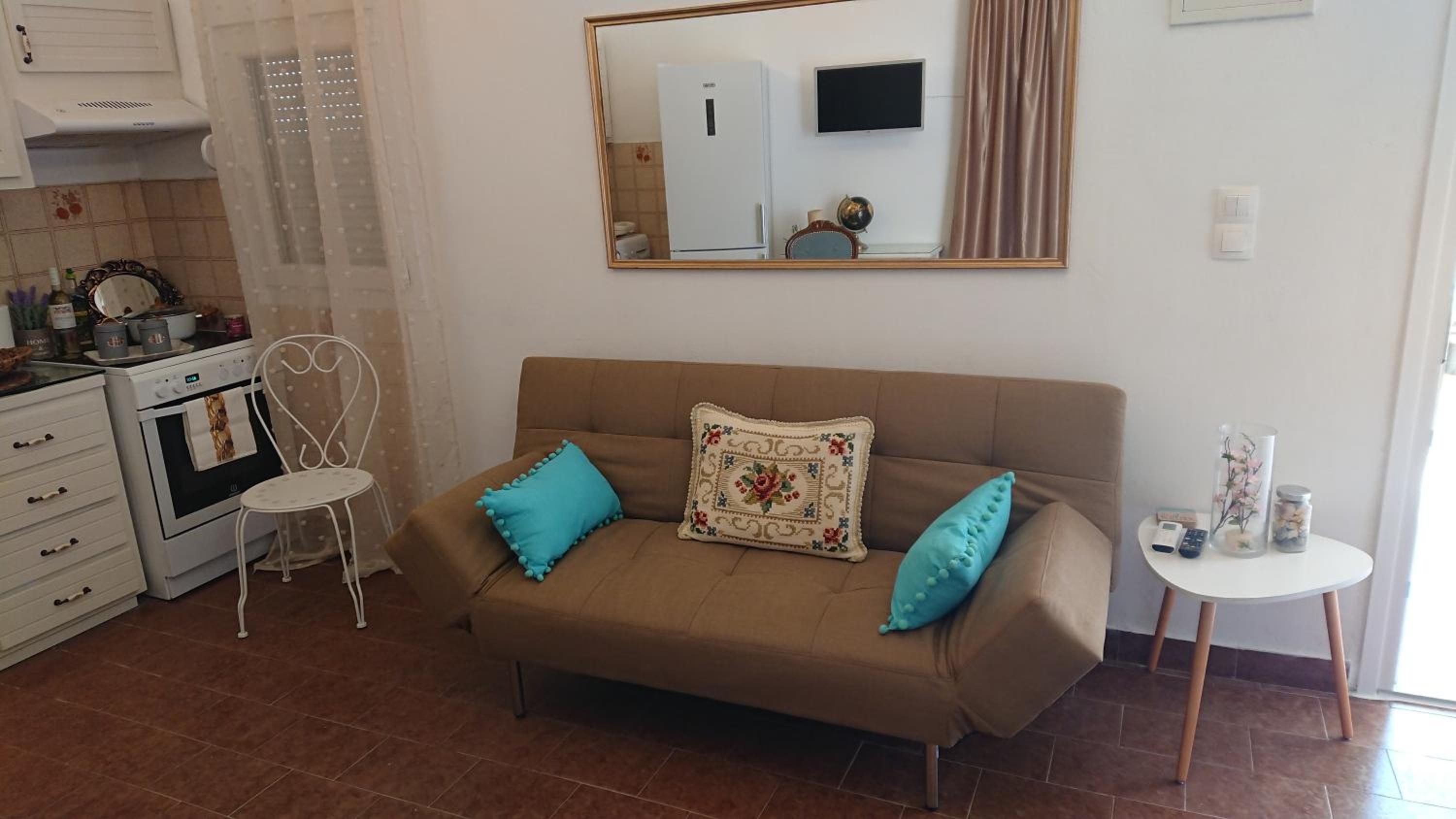 Two-Bedroom Apartment - Photo 27