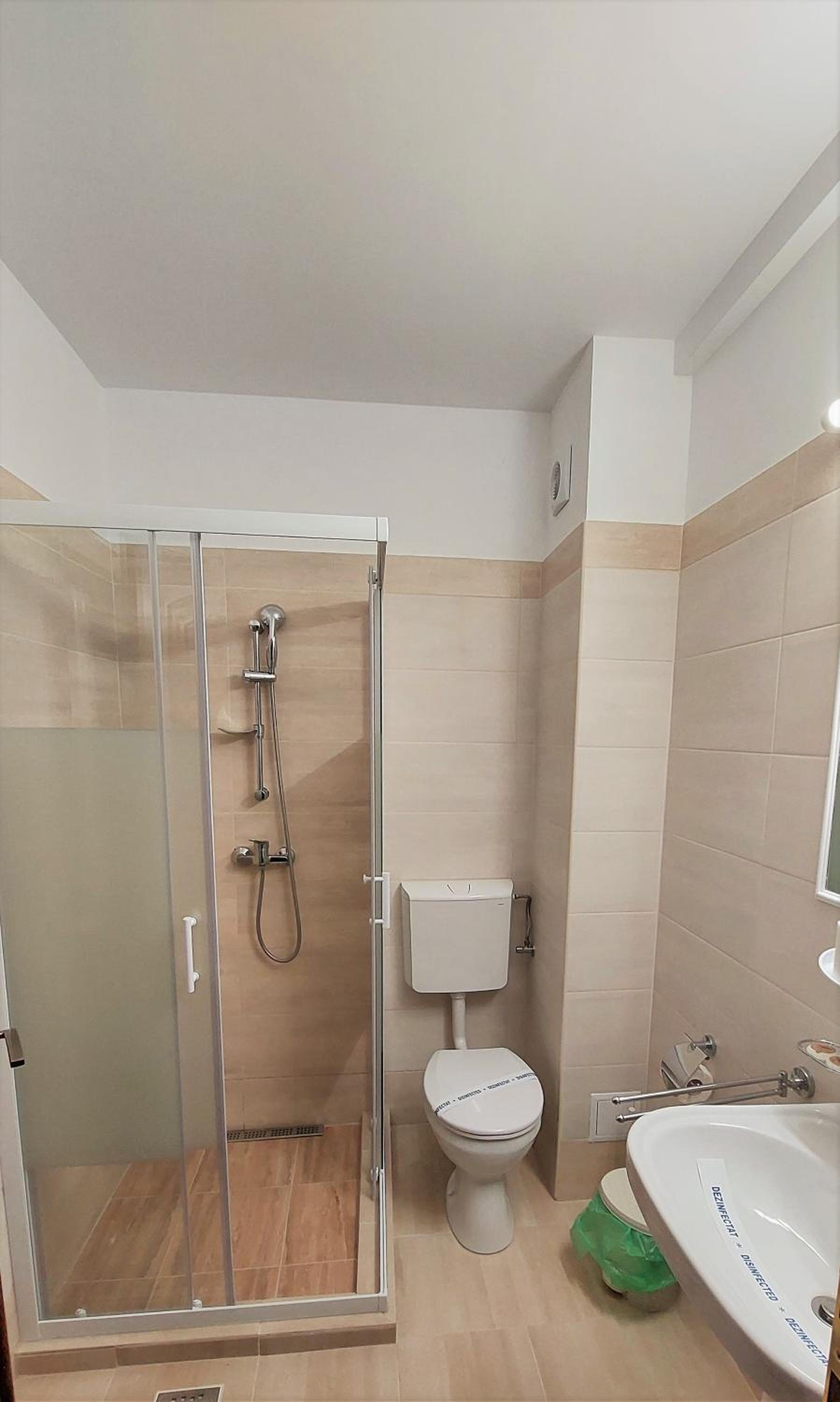 Double Room with Lake View - Photo 7