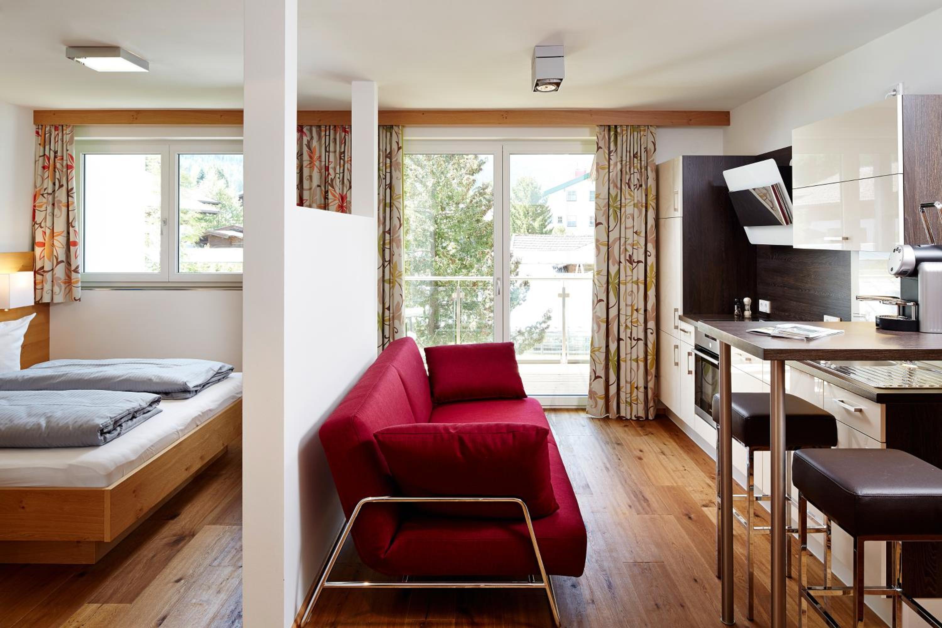 Studio with Balcony photo 1