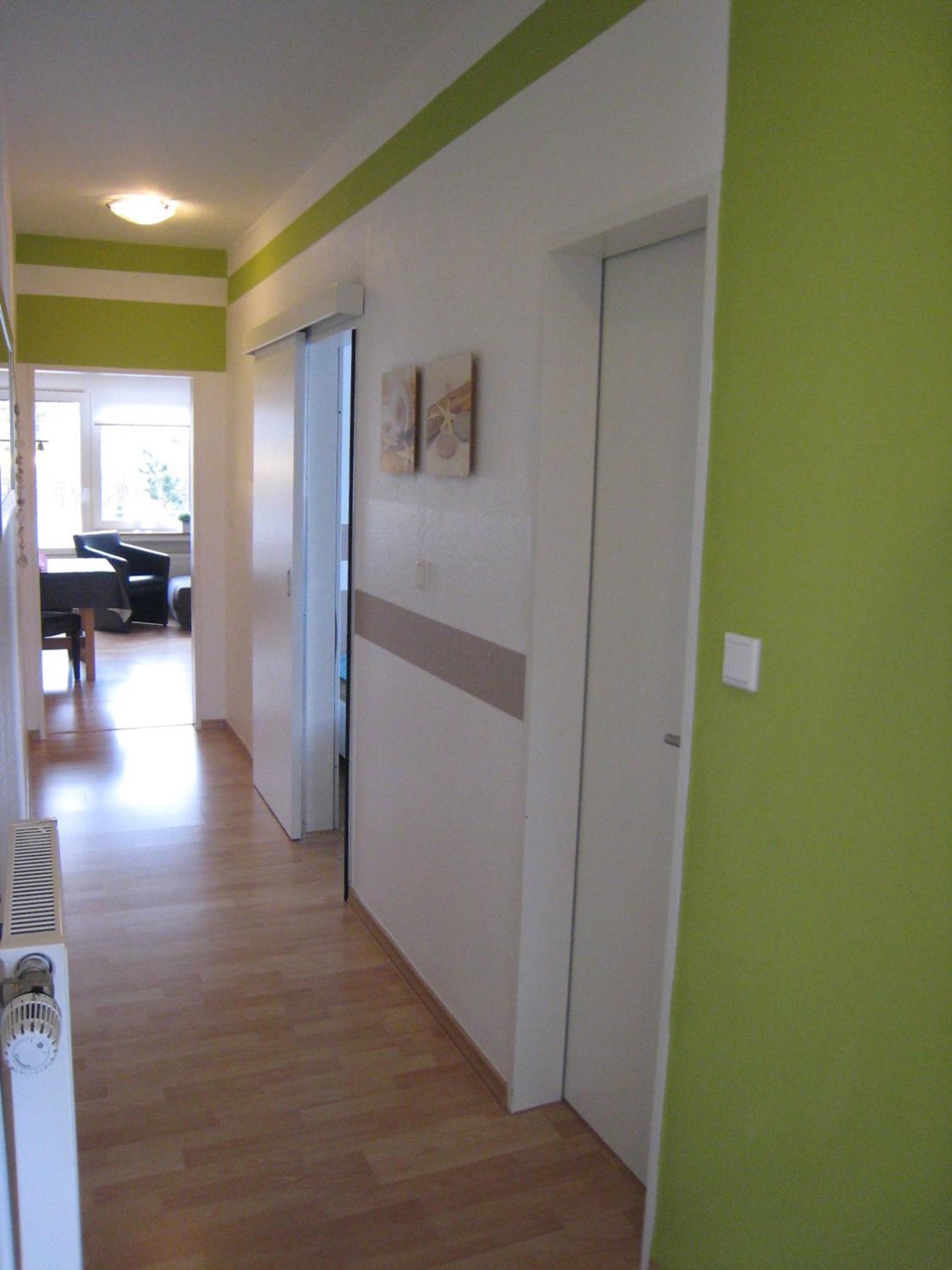 Apartment photo 2