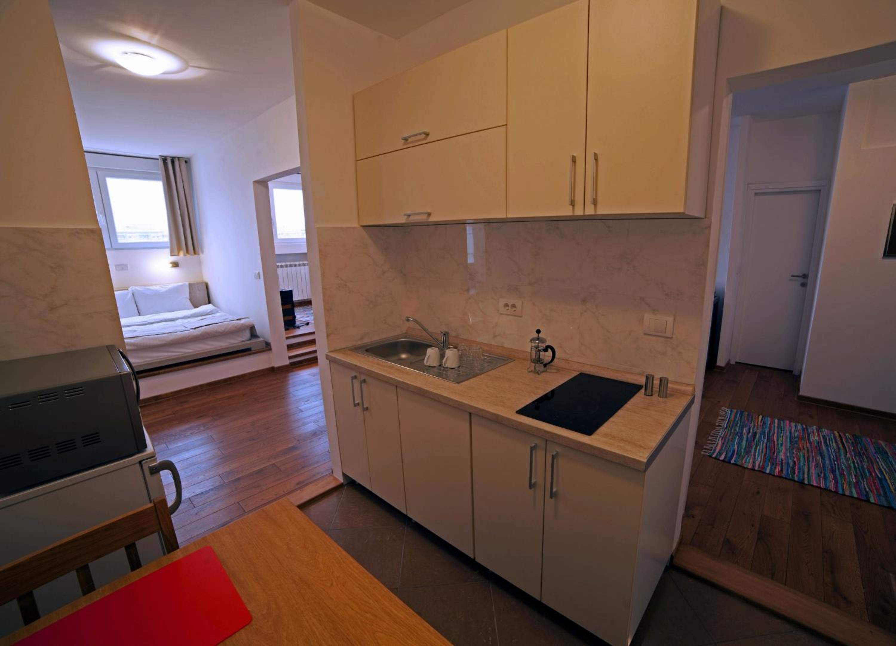 Superior Penthouse Apartment - Photo 13