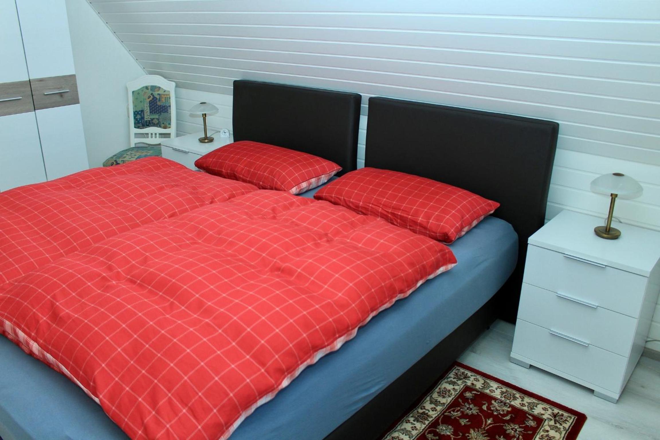 Apartment photo 2