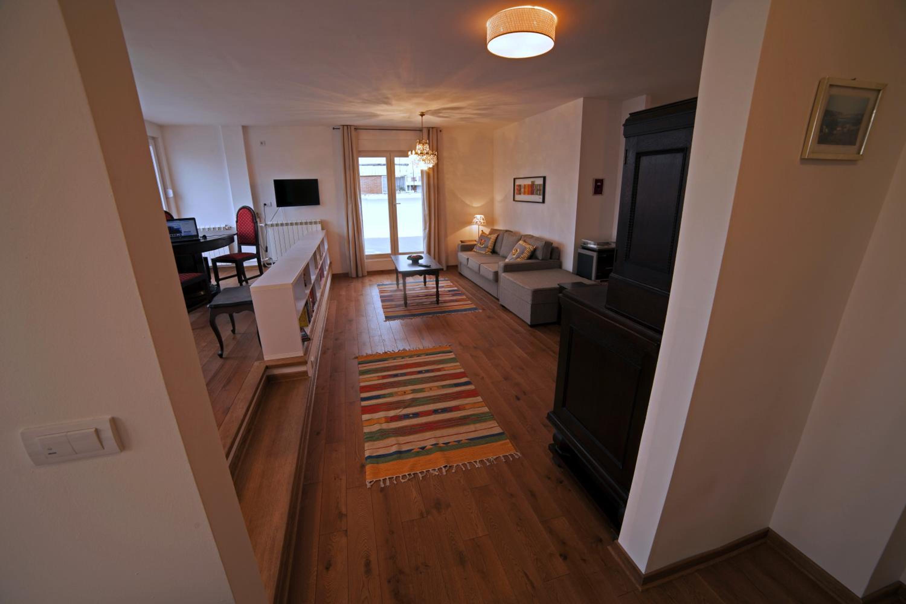 Superior Penthouse Apartment - Photo 5
