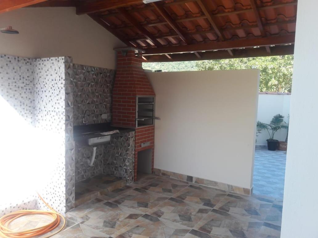 Apartment - Split Level - Photo 2