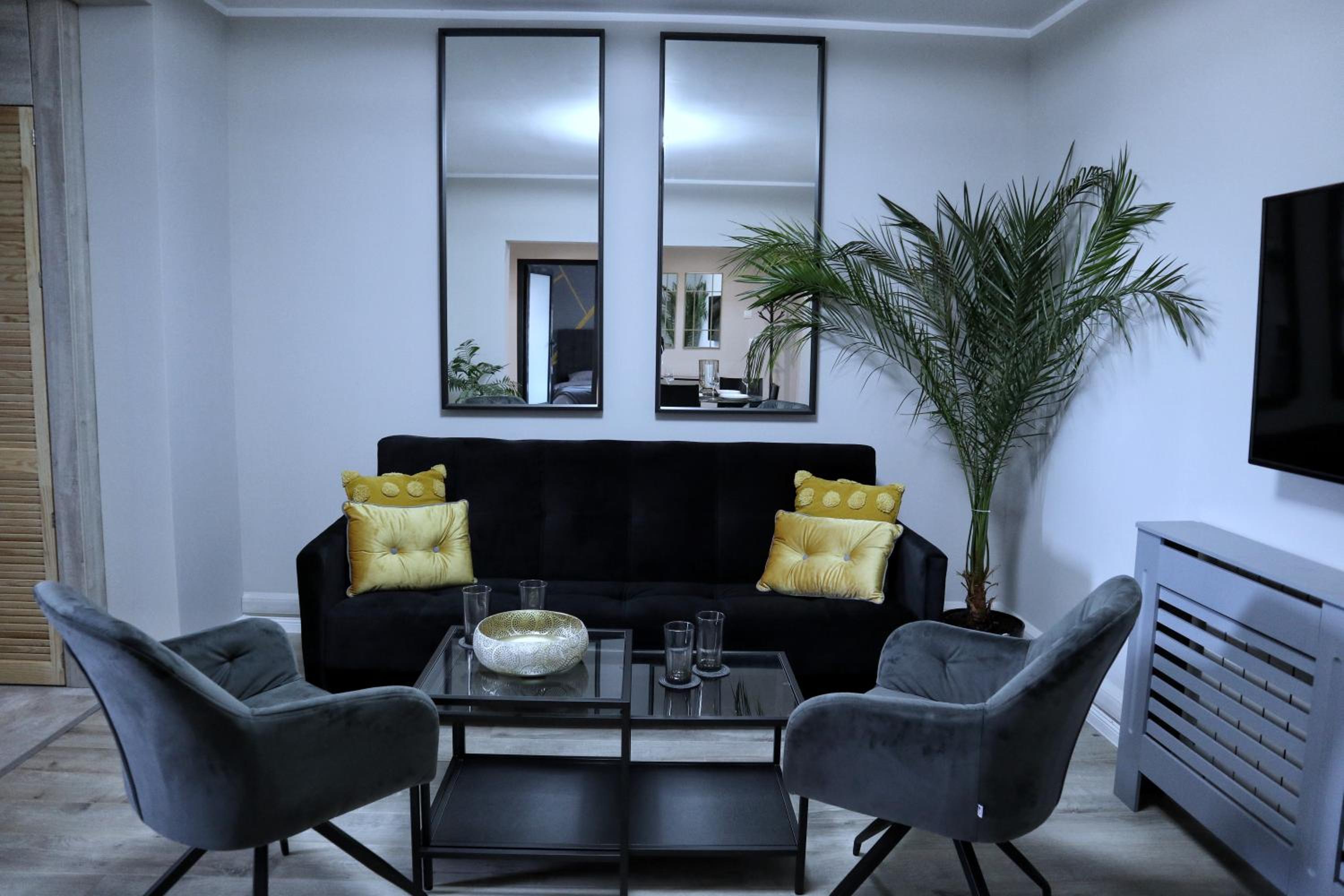 Two-Bedroom Apartment - Photo 1