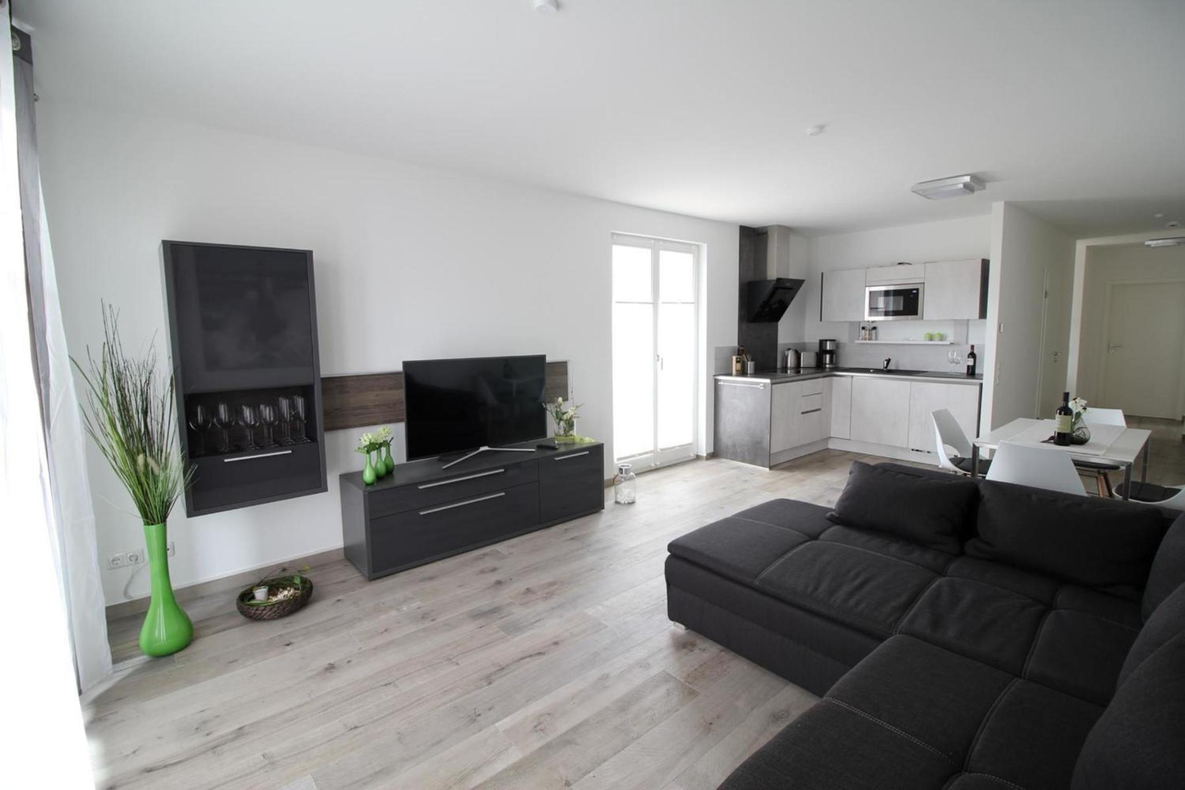 Apartment photo 1