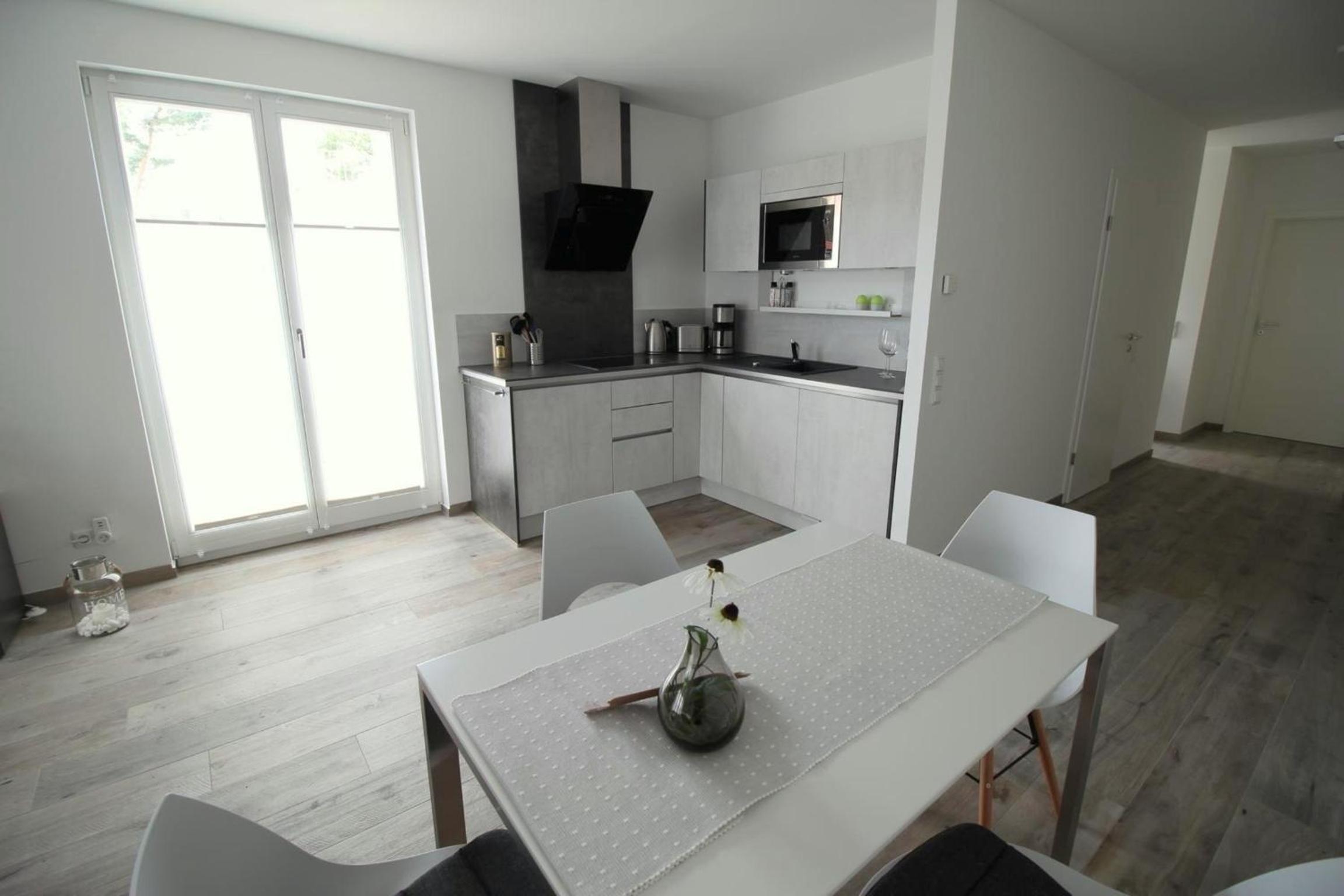 Apartment photo 3