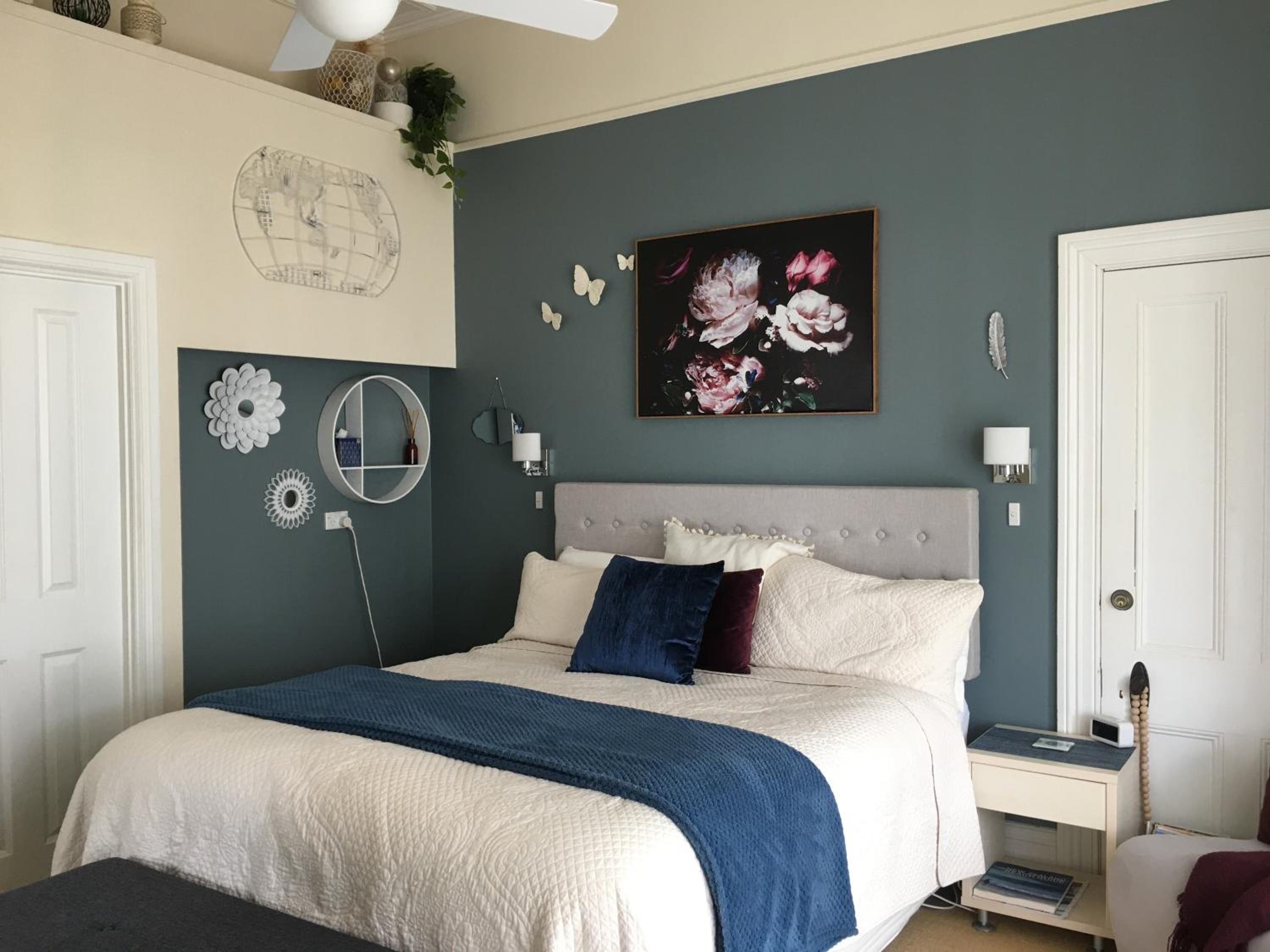  Ledwith King Room photo 2