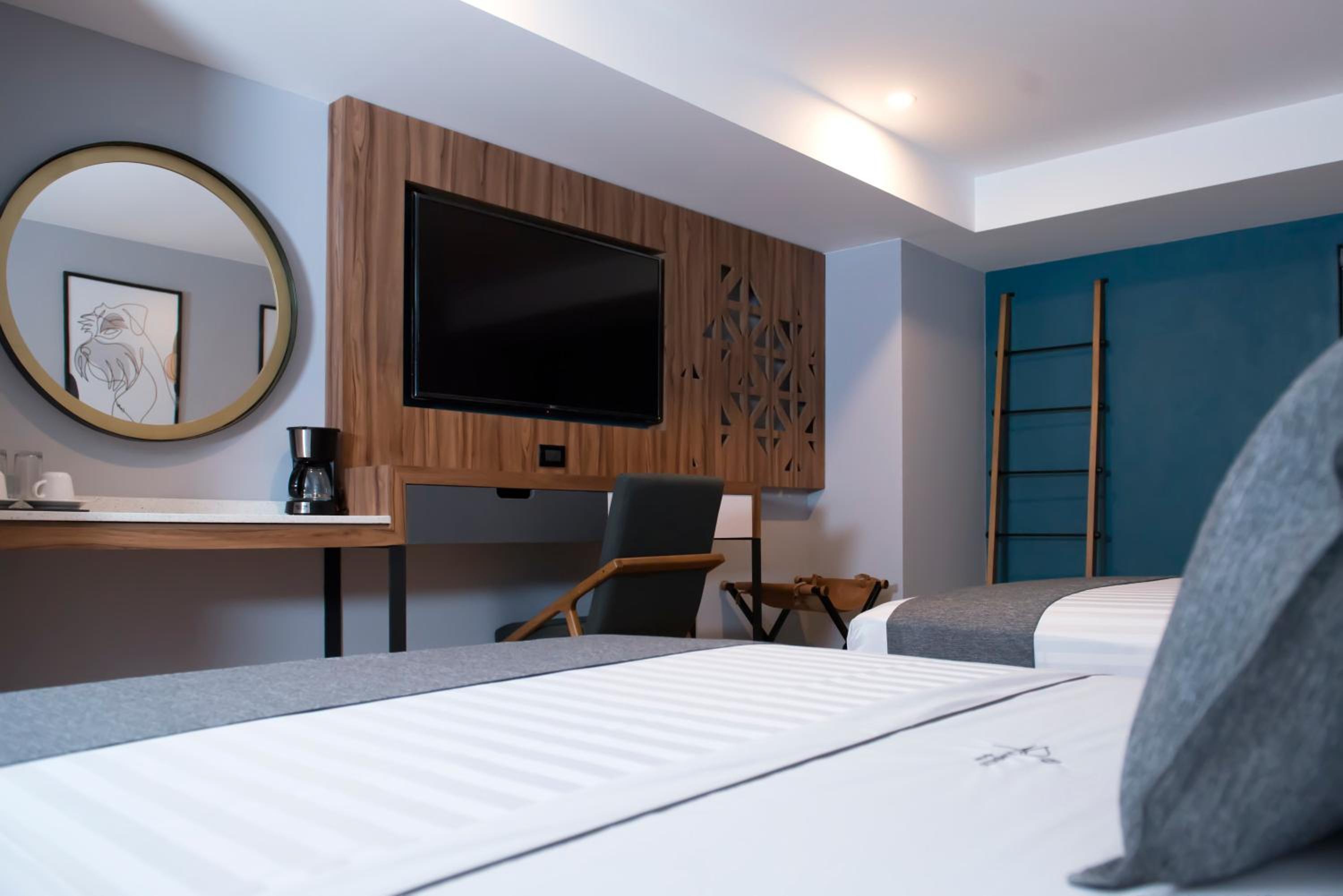 Superior Double Room - Photo 2