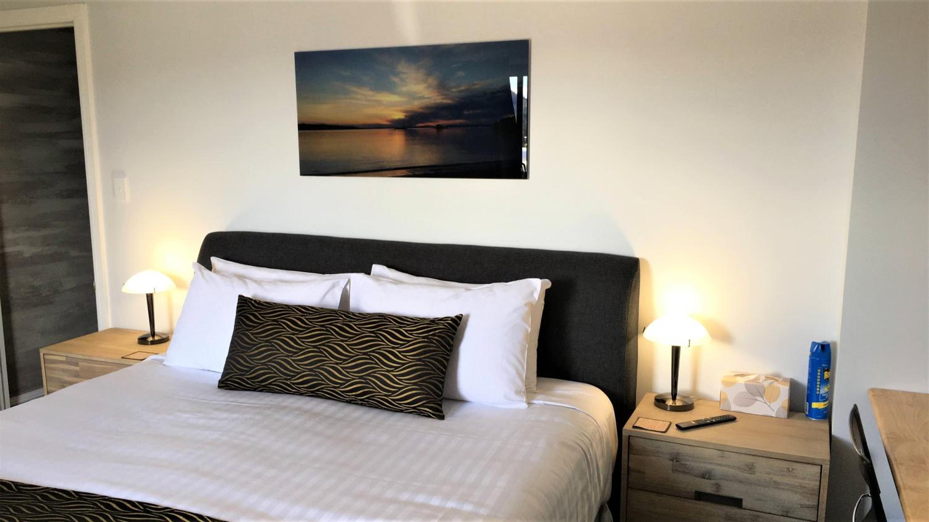 Deluxe Suite With Sea View photo 2