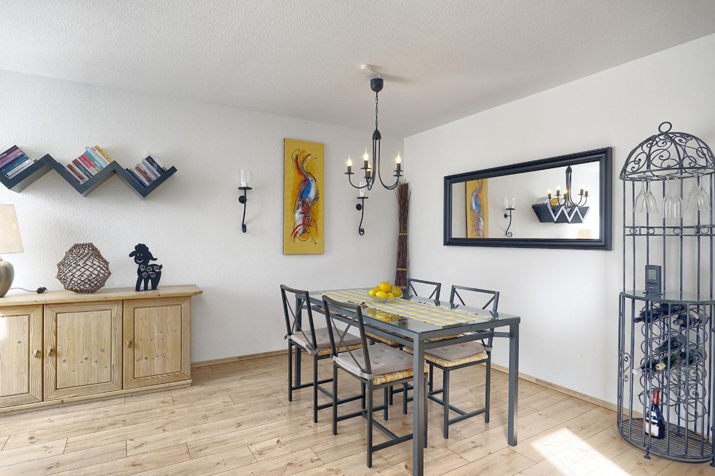 Apartment photo 3
