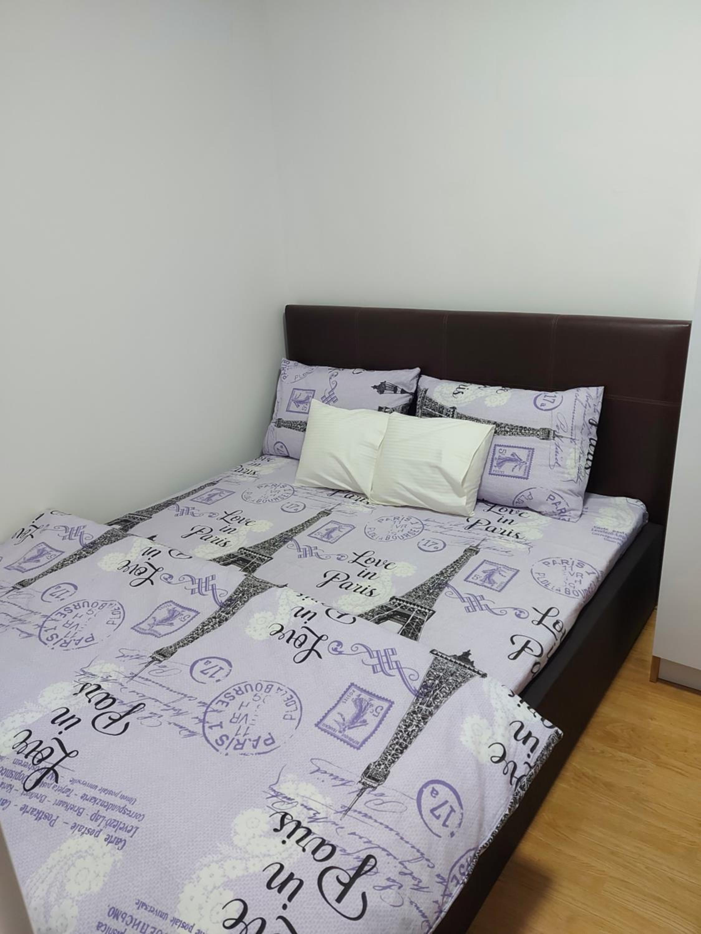 One-Bedroom Apartment photo 3