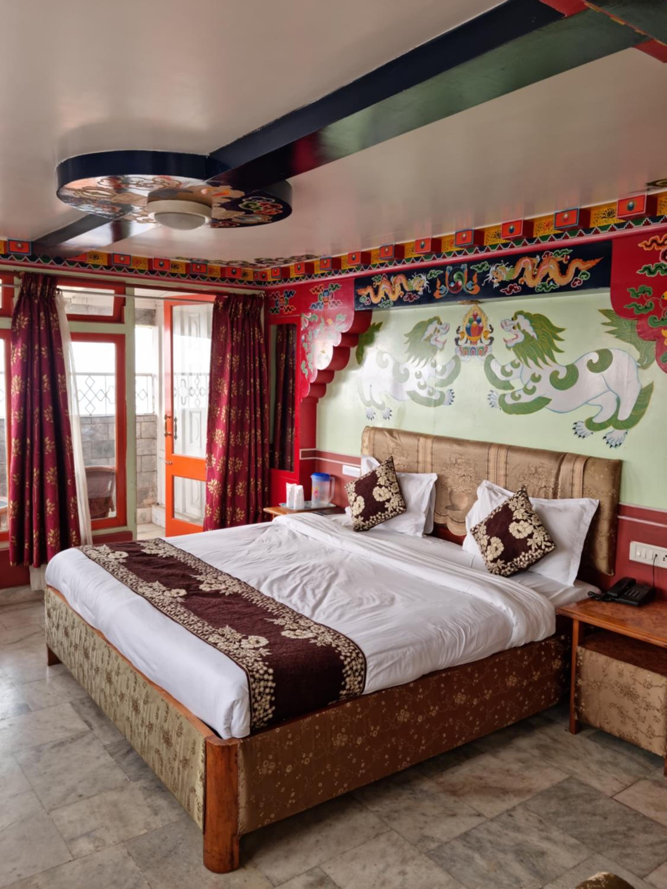 Deluxe Suite - Photo 1