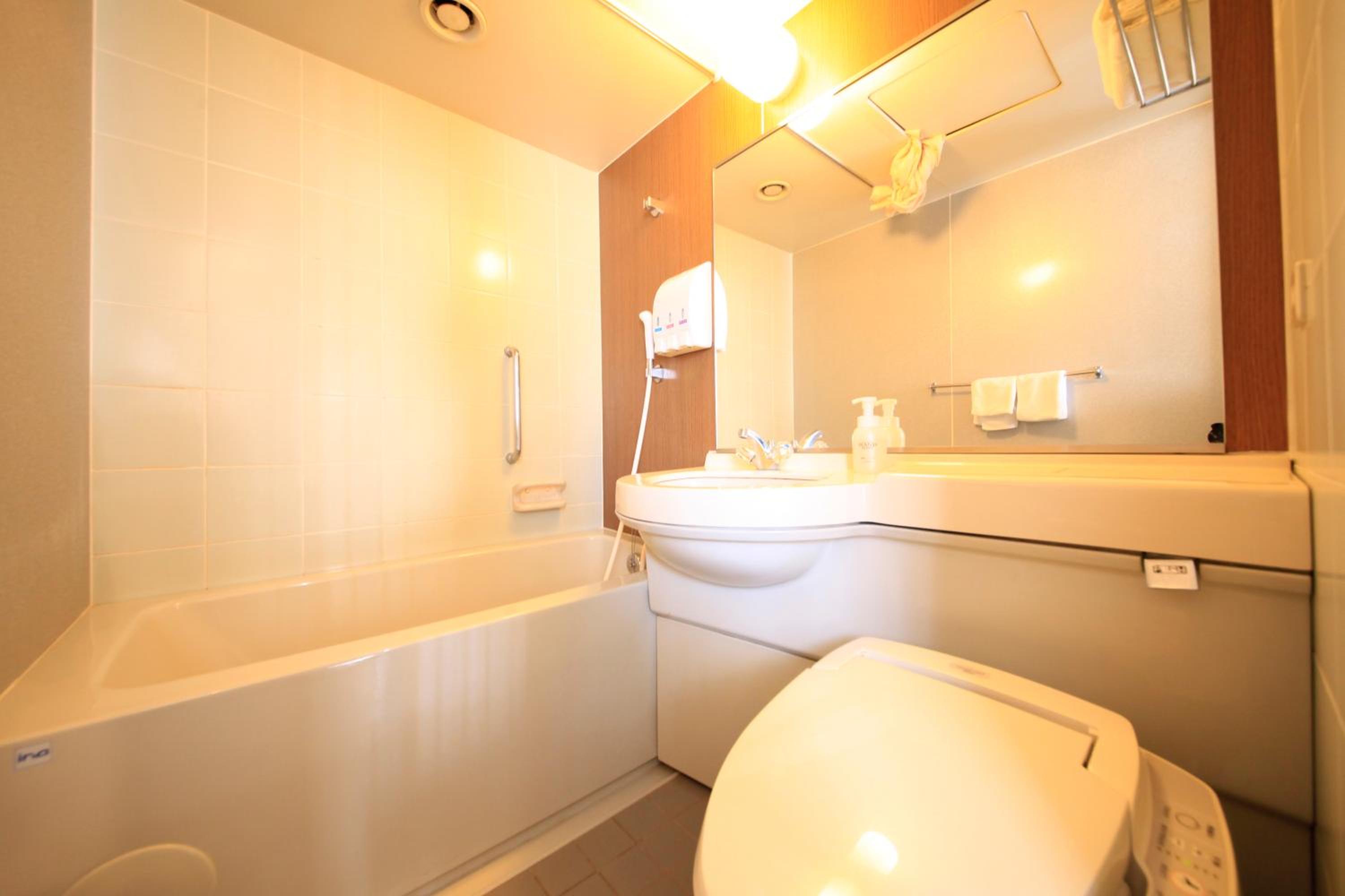 Twin Room - Non-Smoking - Photo 7