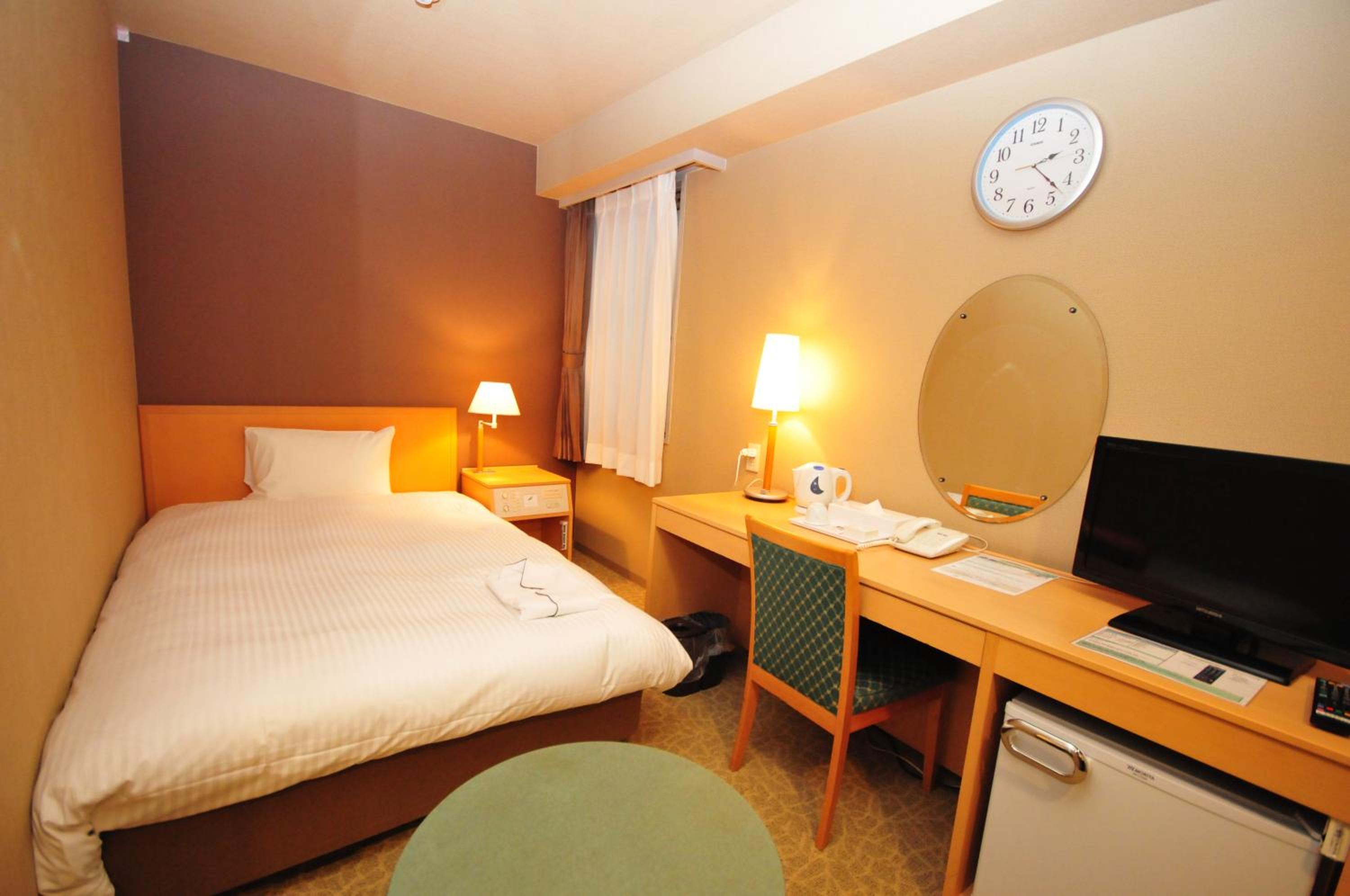 Double Room with Small Double Bed - Non-Smoking - Photo 1