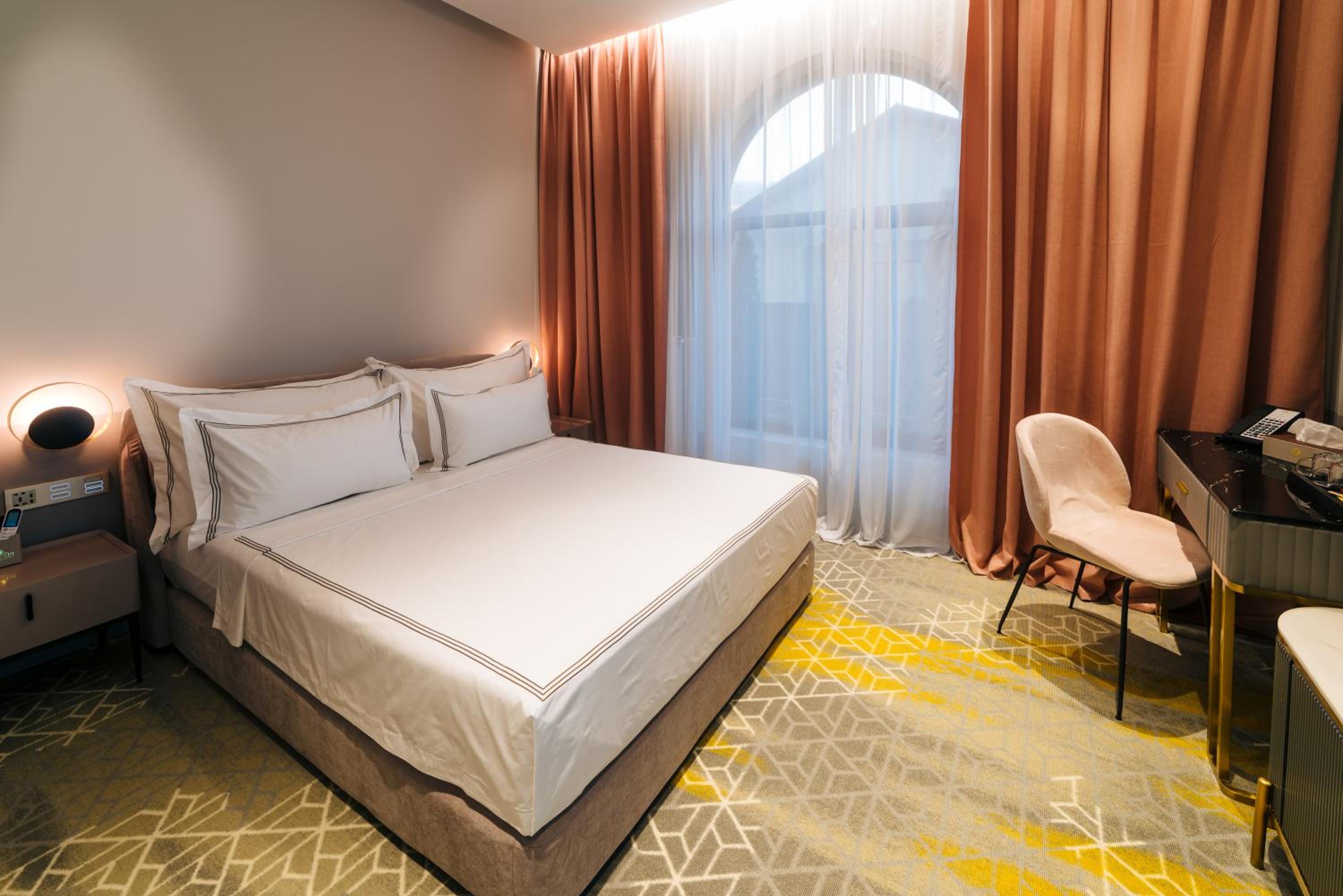 Standard Double Room - Photo 1