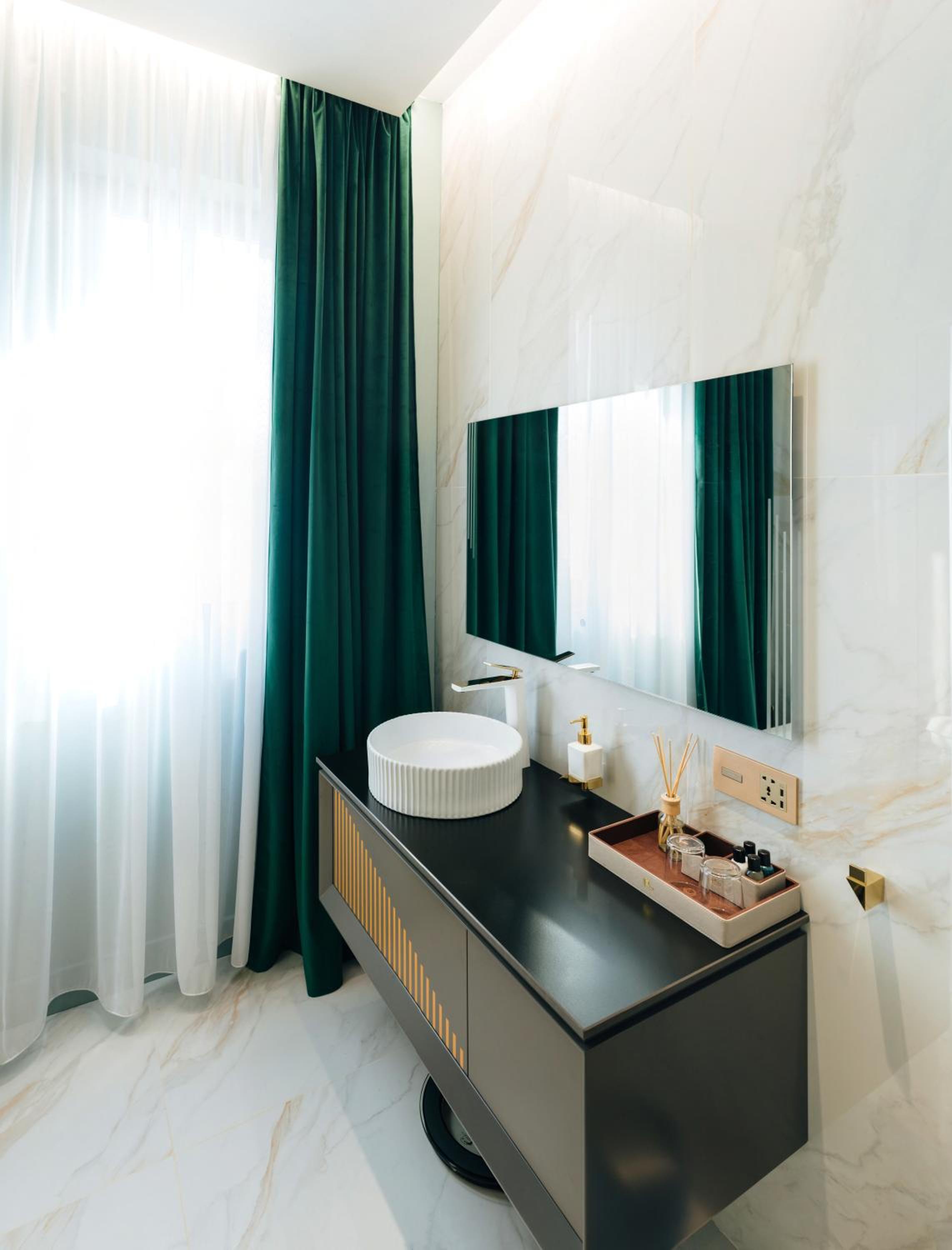 Deluxe Double Room - Photo 2