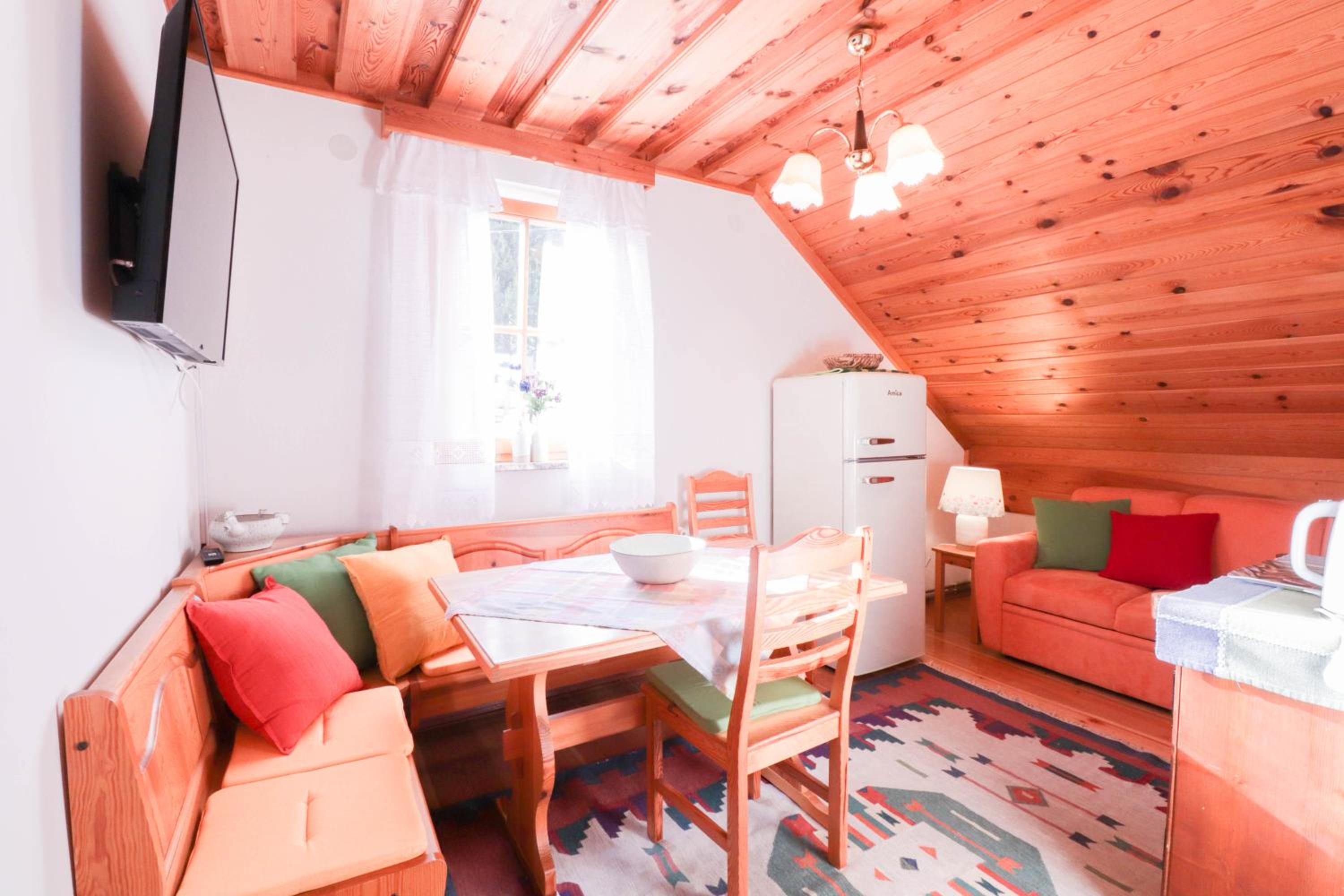 One-Bedroom House photo 1