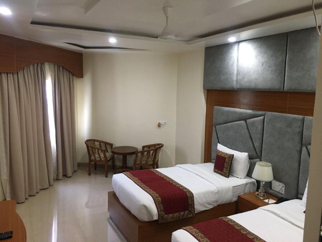 Superior Double or Twin Room photo 3