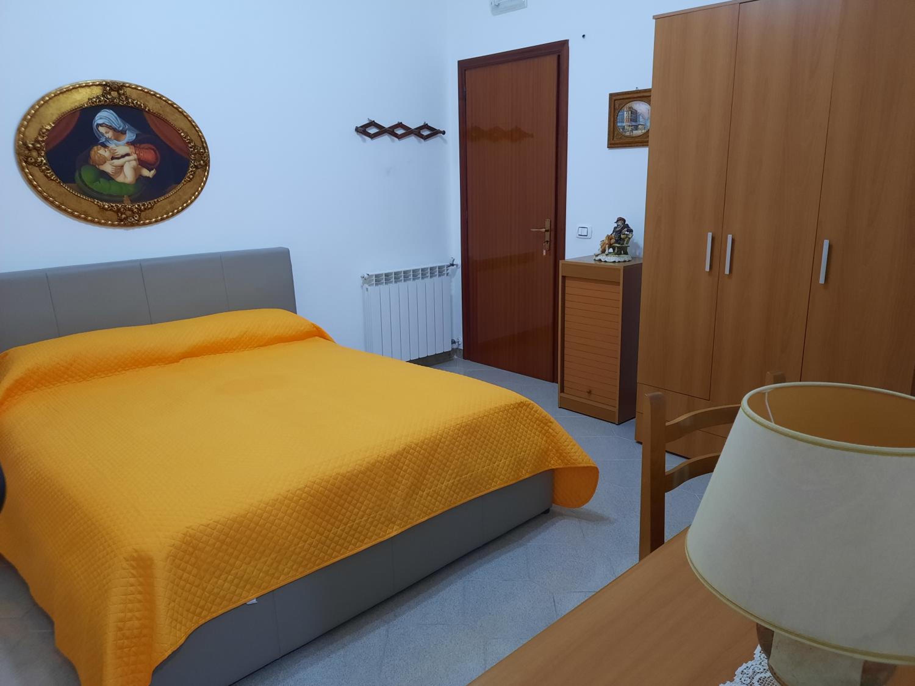 Large Double Room photo 1