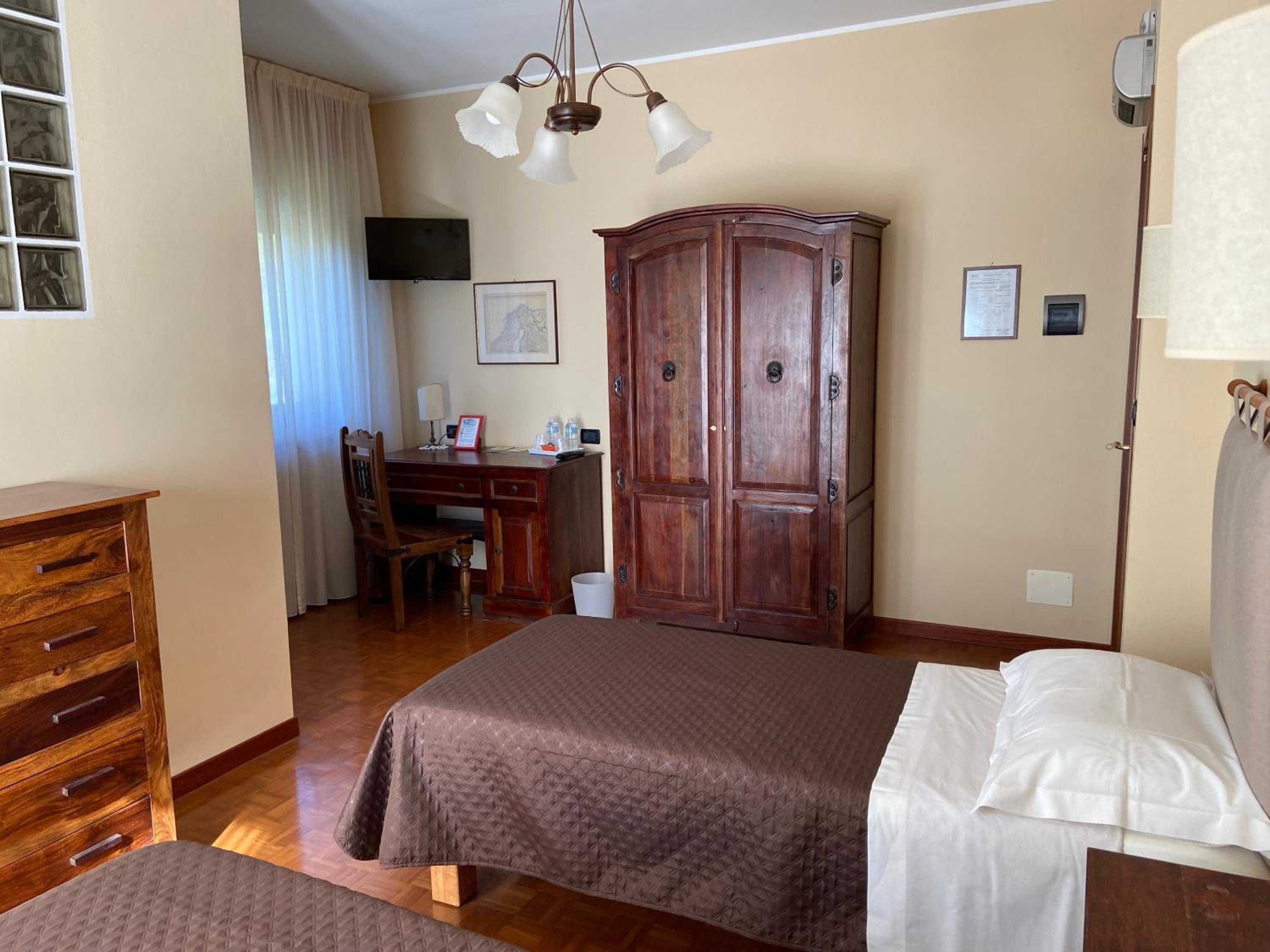 Twin Room with Balcony photo 3