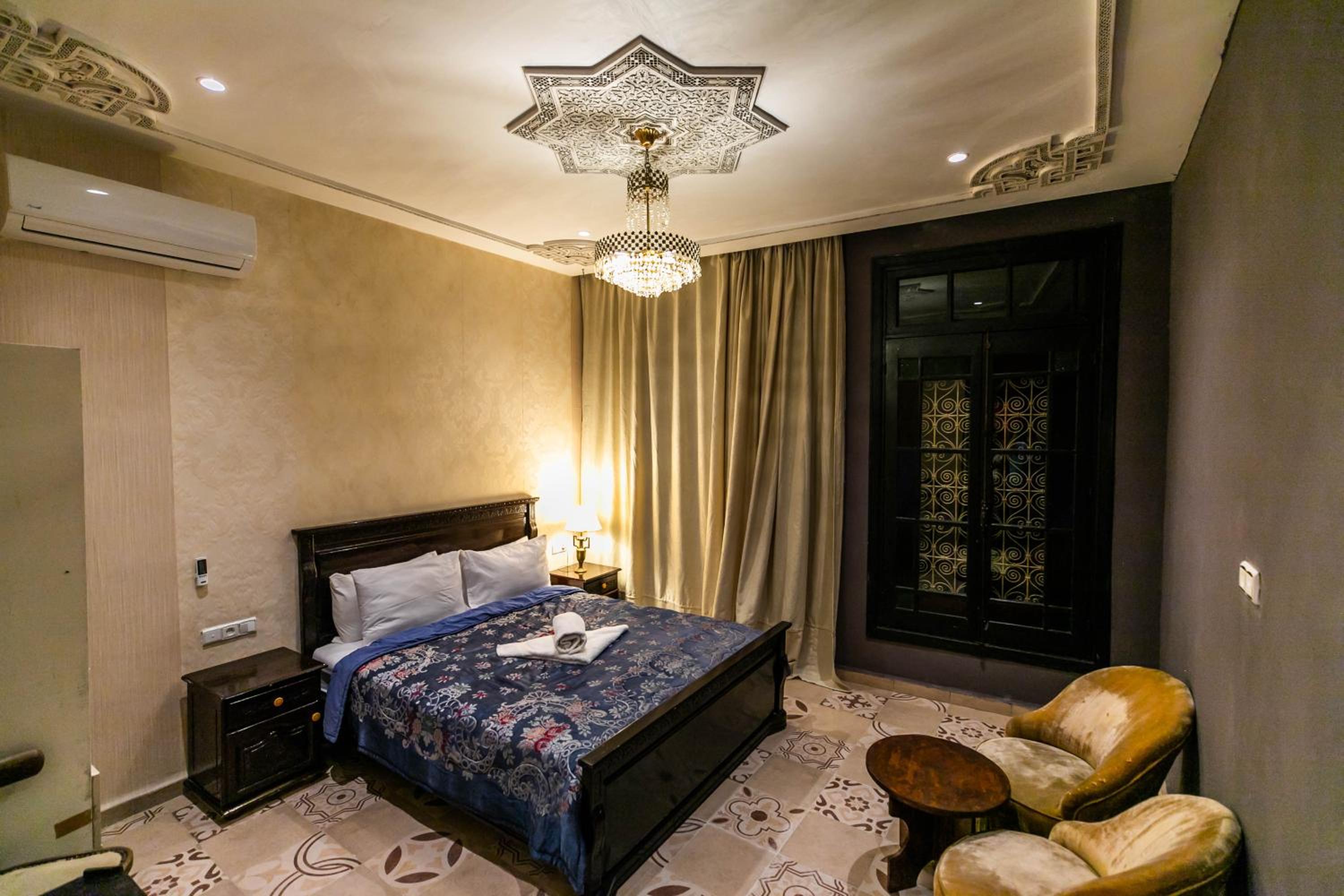 Deluxe Double Room - Photo 4