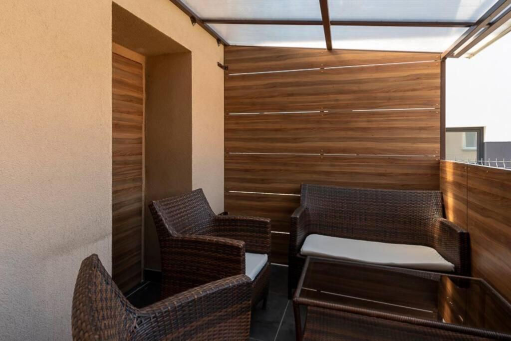 One-Bedroom Apartment - Photo 20