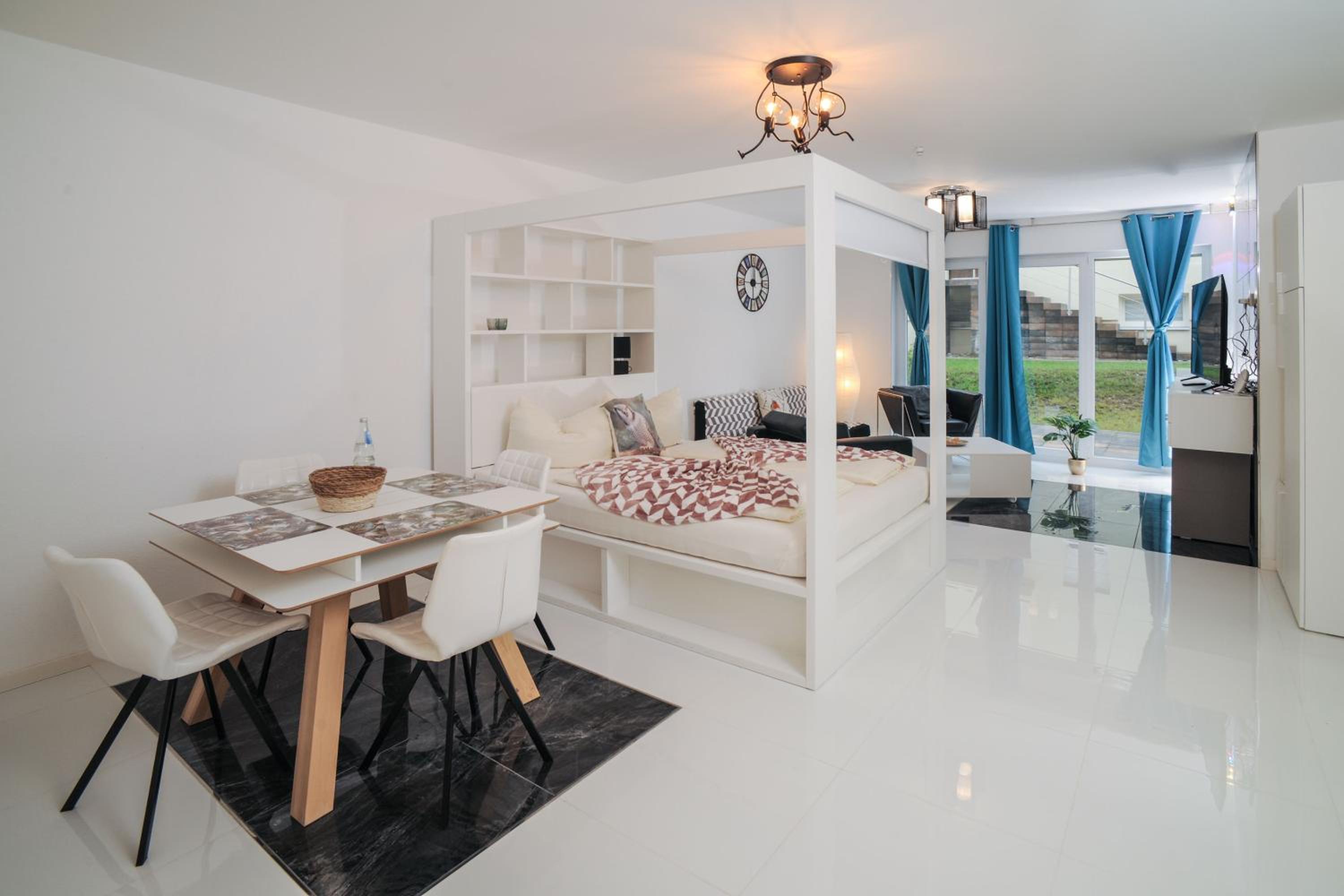Apartment (up to 4 people)
