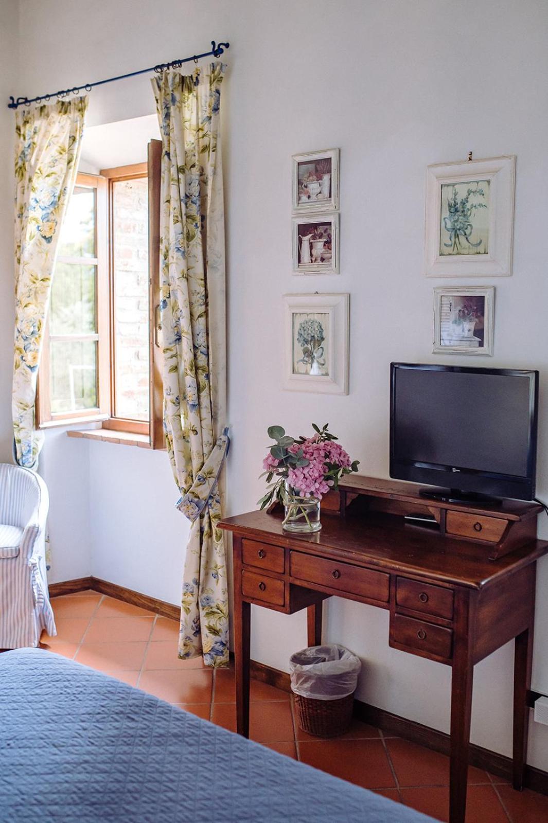 Superior Double or Twin Room - Photo 7