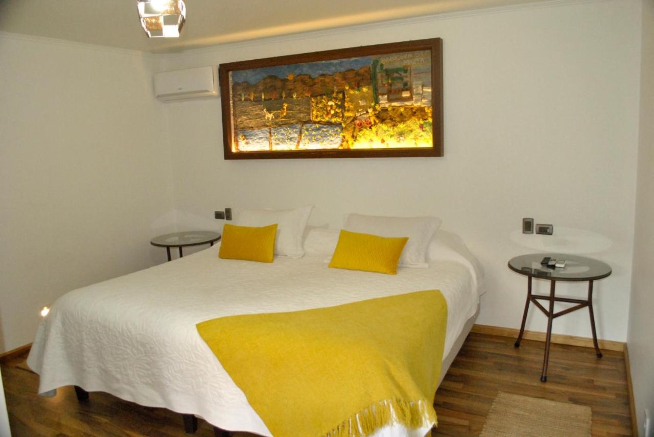 Deluxe Room (2 Adults + 1 Child) photo 1