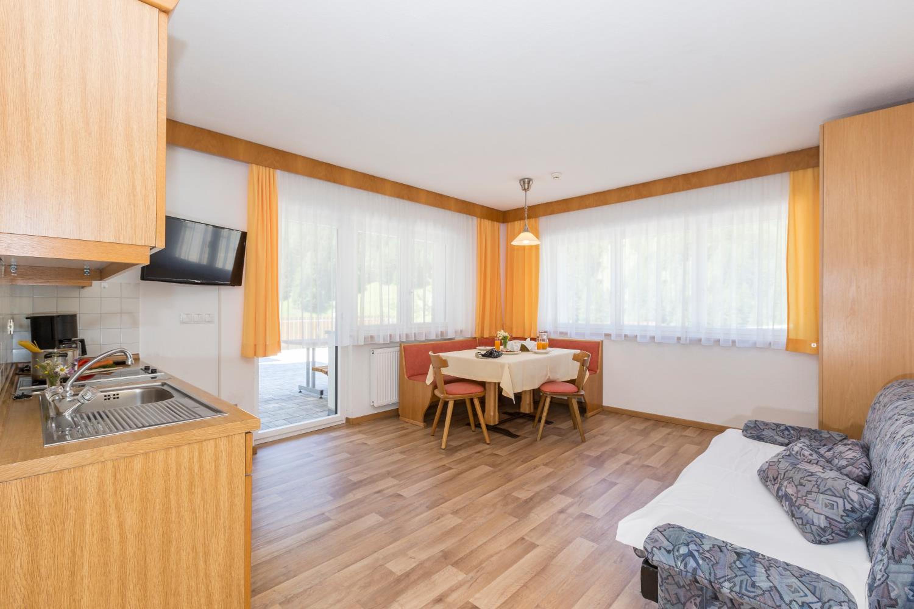 Apartment - Ground Floor photo 1