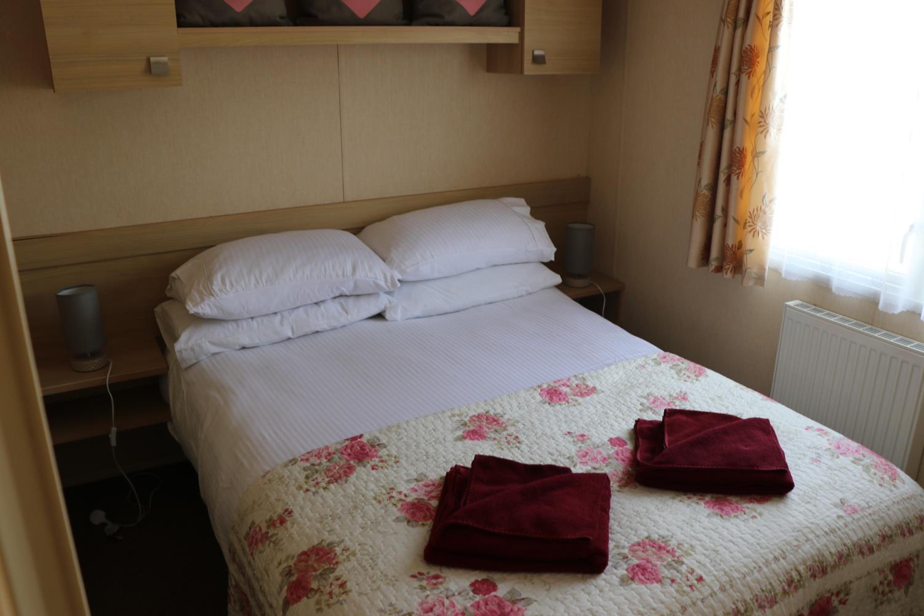 Two-Bedroom House photo 2
