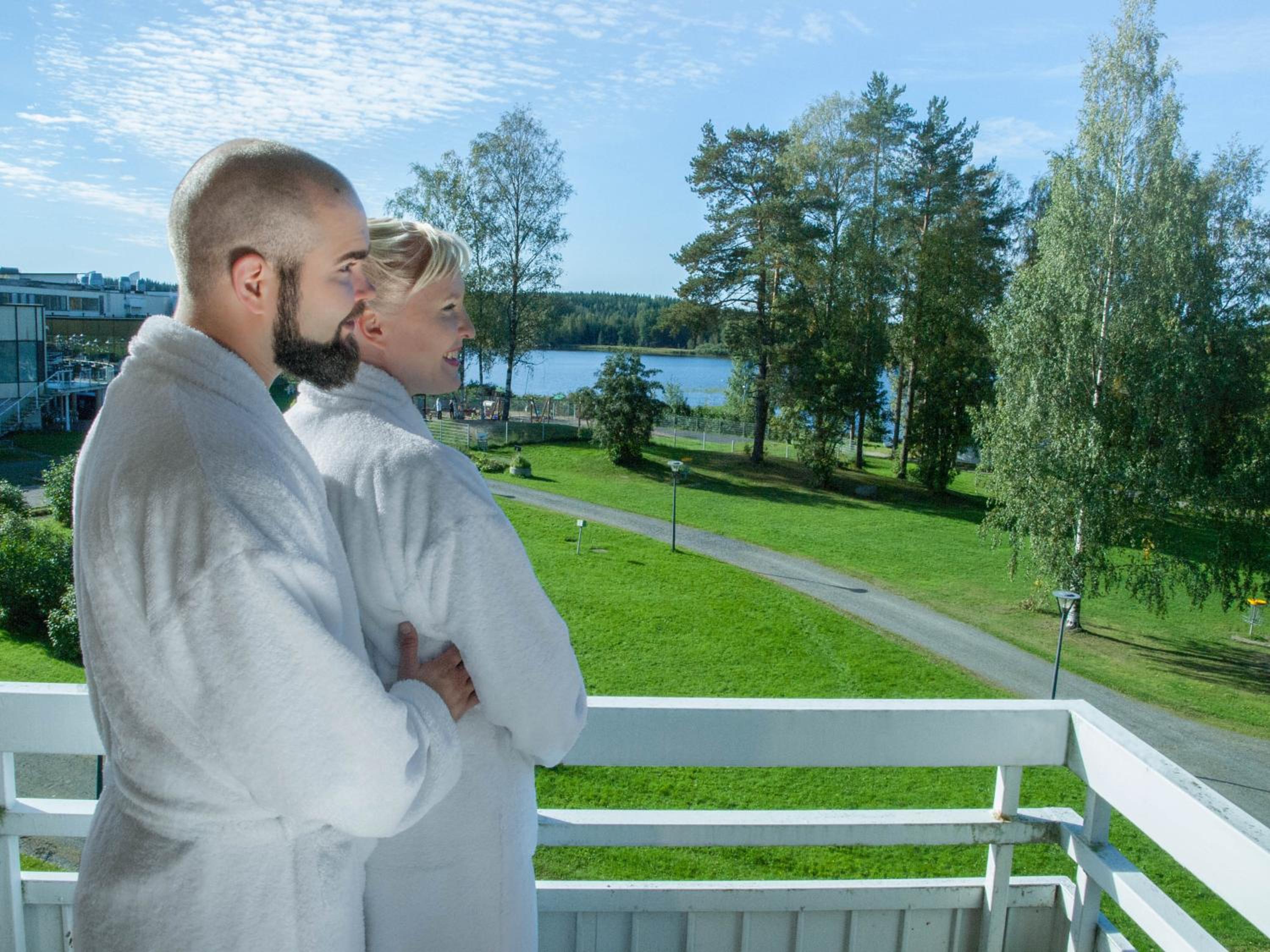 Superior Plus Lake View with Spa Access - Photo 12