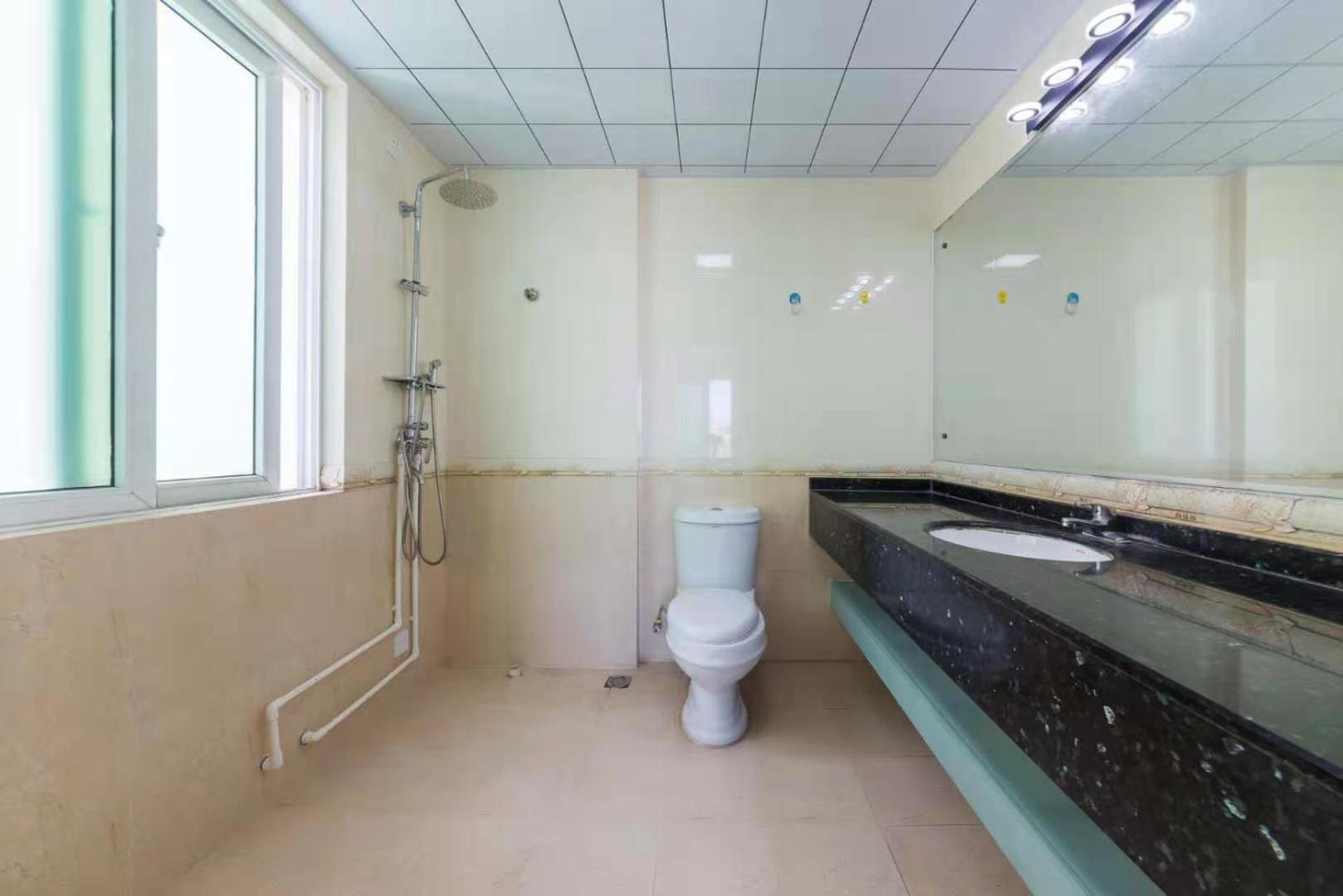 Four Bedroom with Sea View  - Photo 11