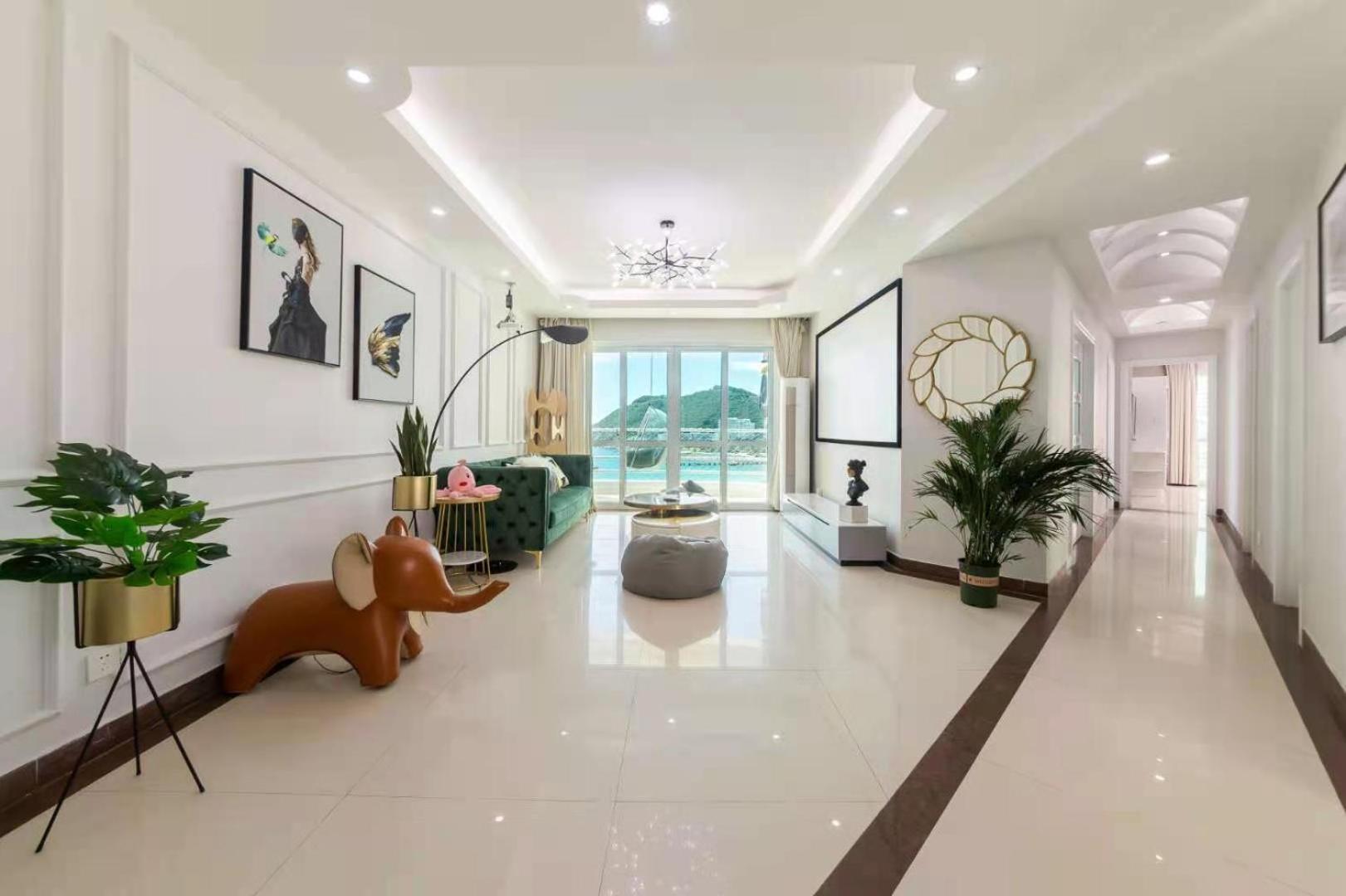 Four Bedroom with Sea View  - Photo 1