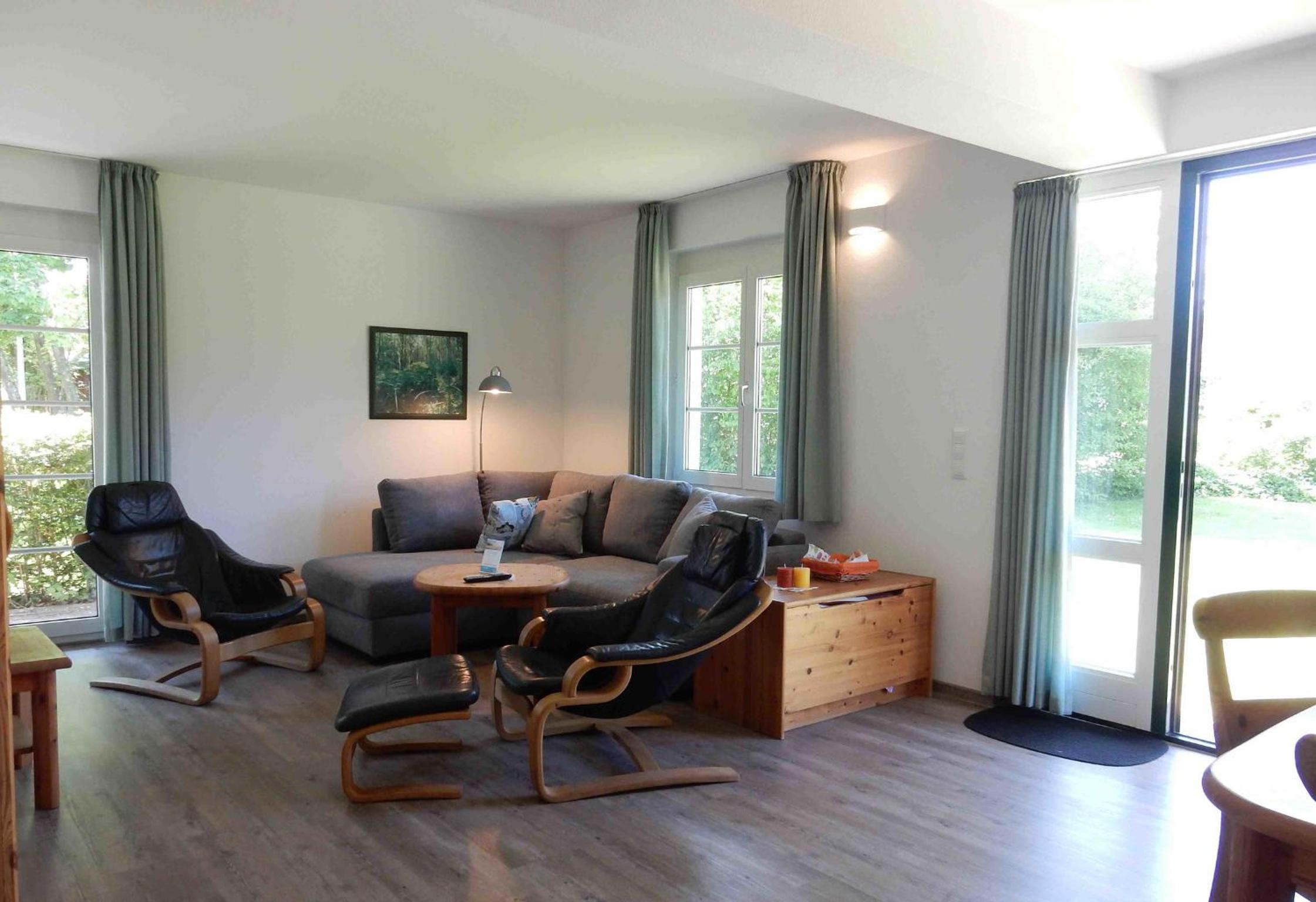 Apartment photo 2