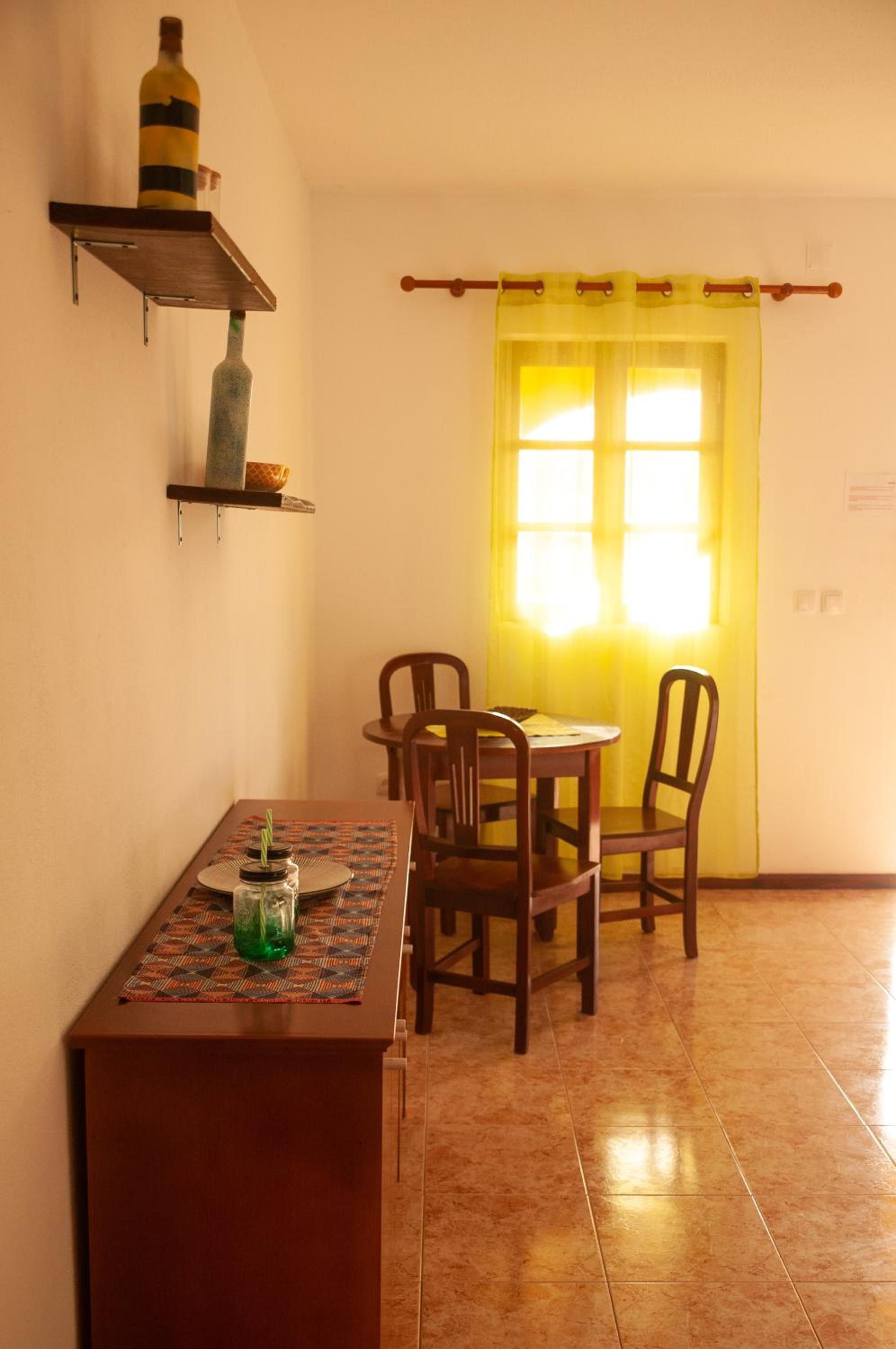 Apartment photo 3