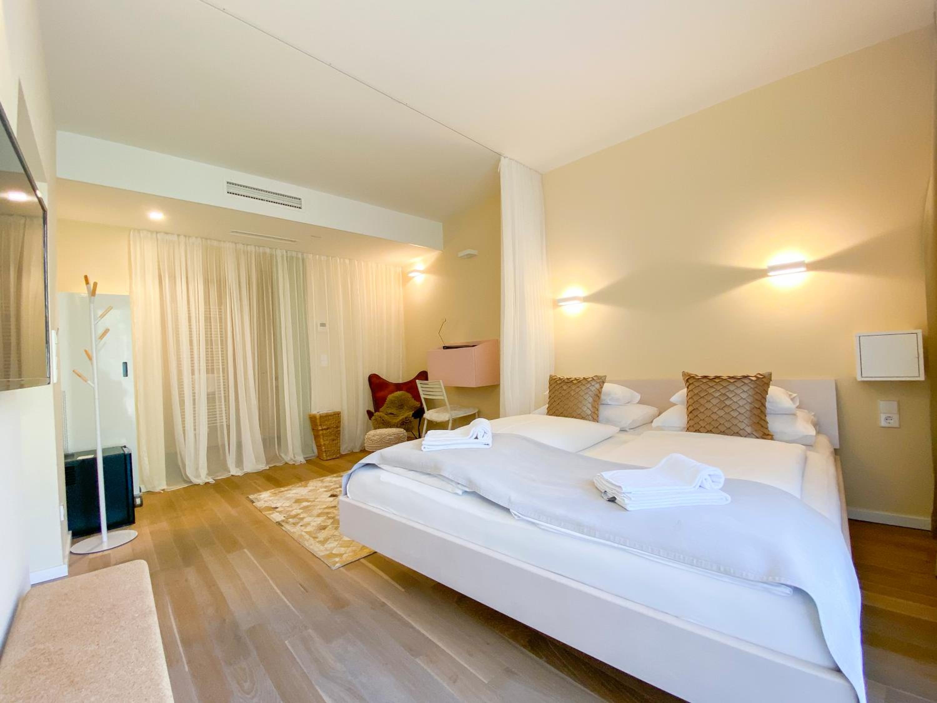 Small Deluxe Apartment - Photo 31
