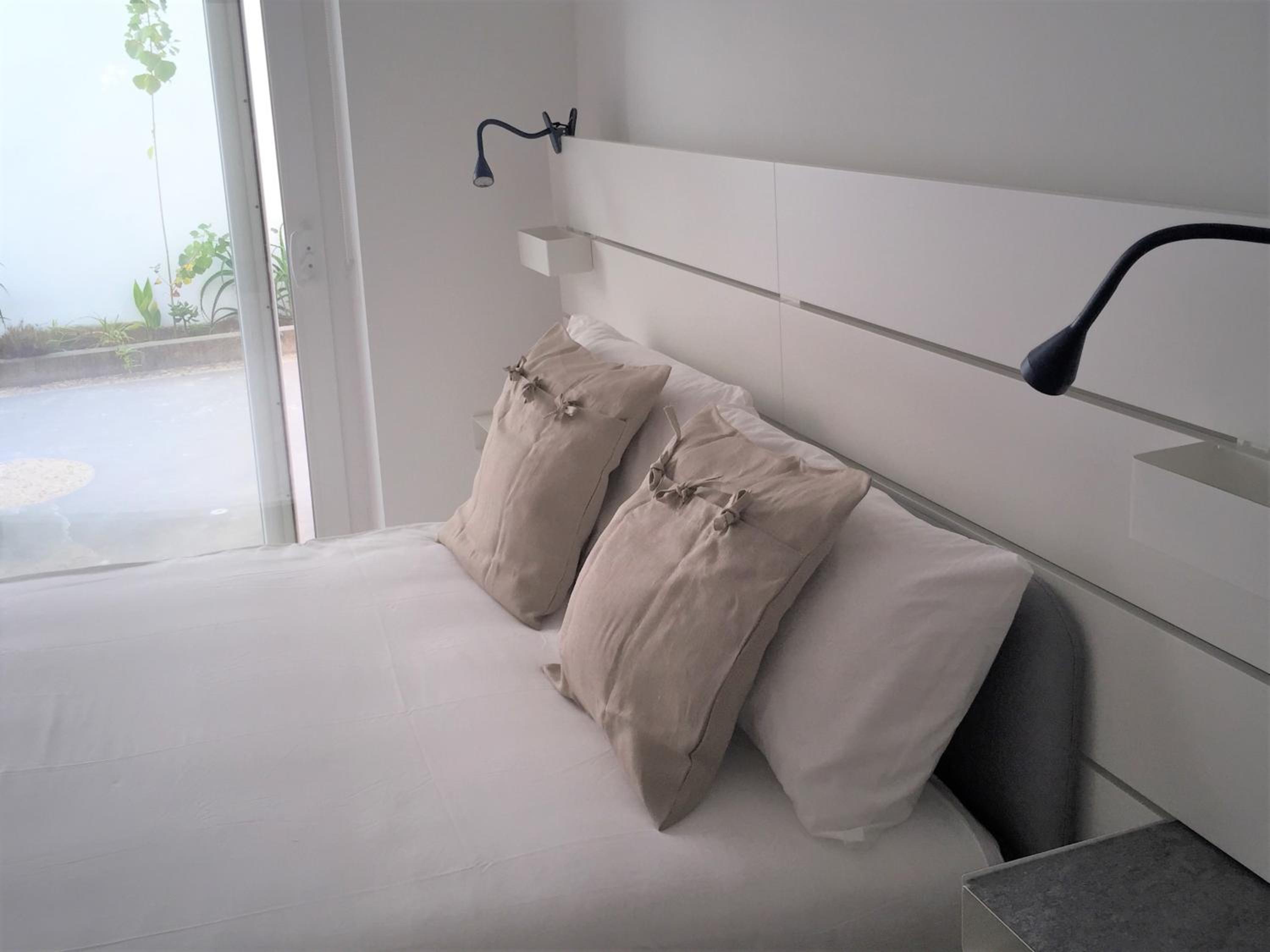 One-Bedroom Apartment - Photo 36