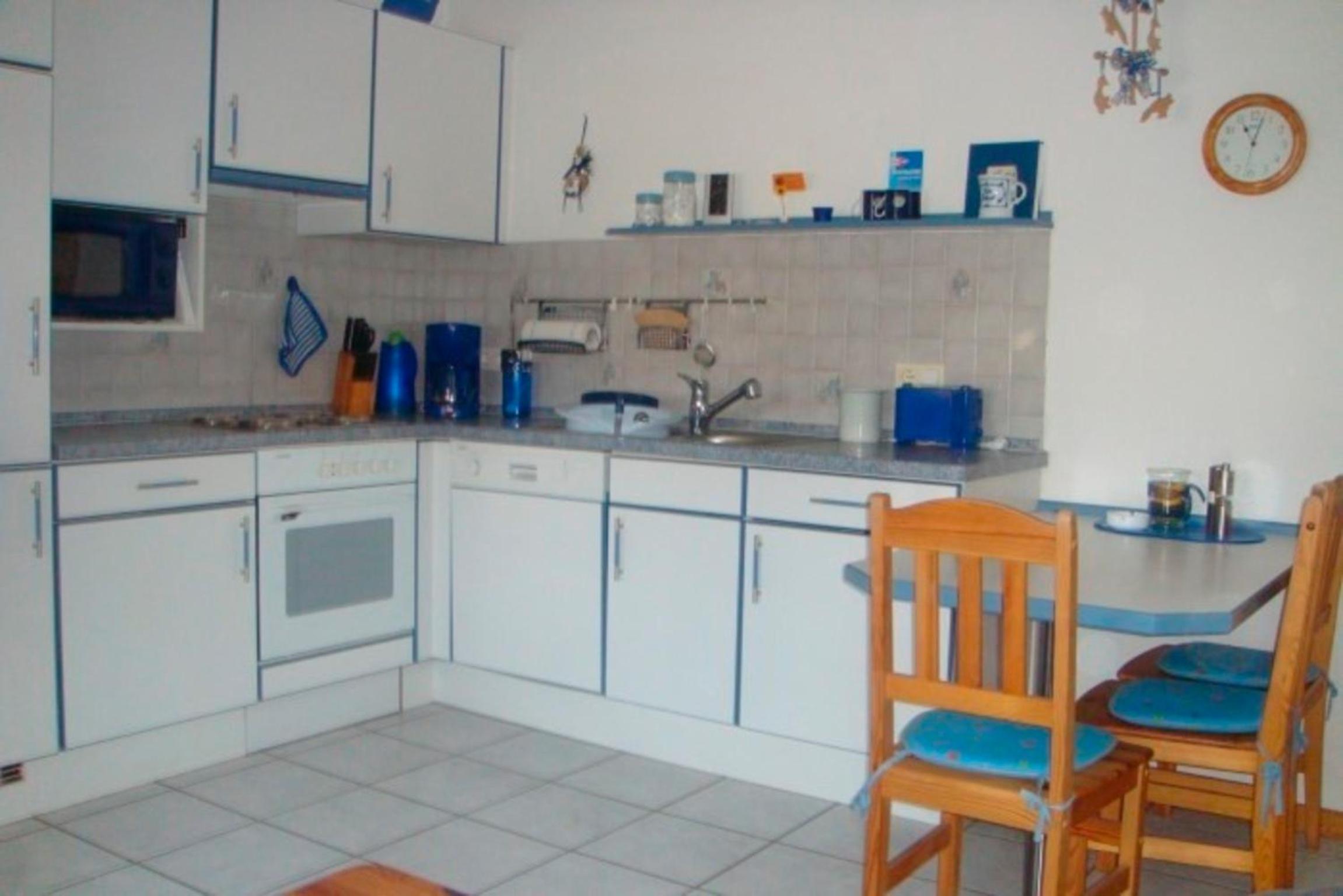 Apartment photo 2